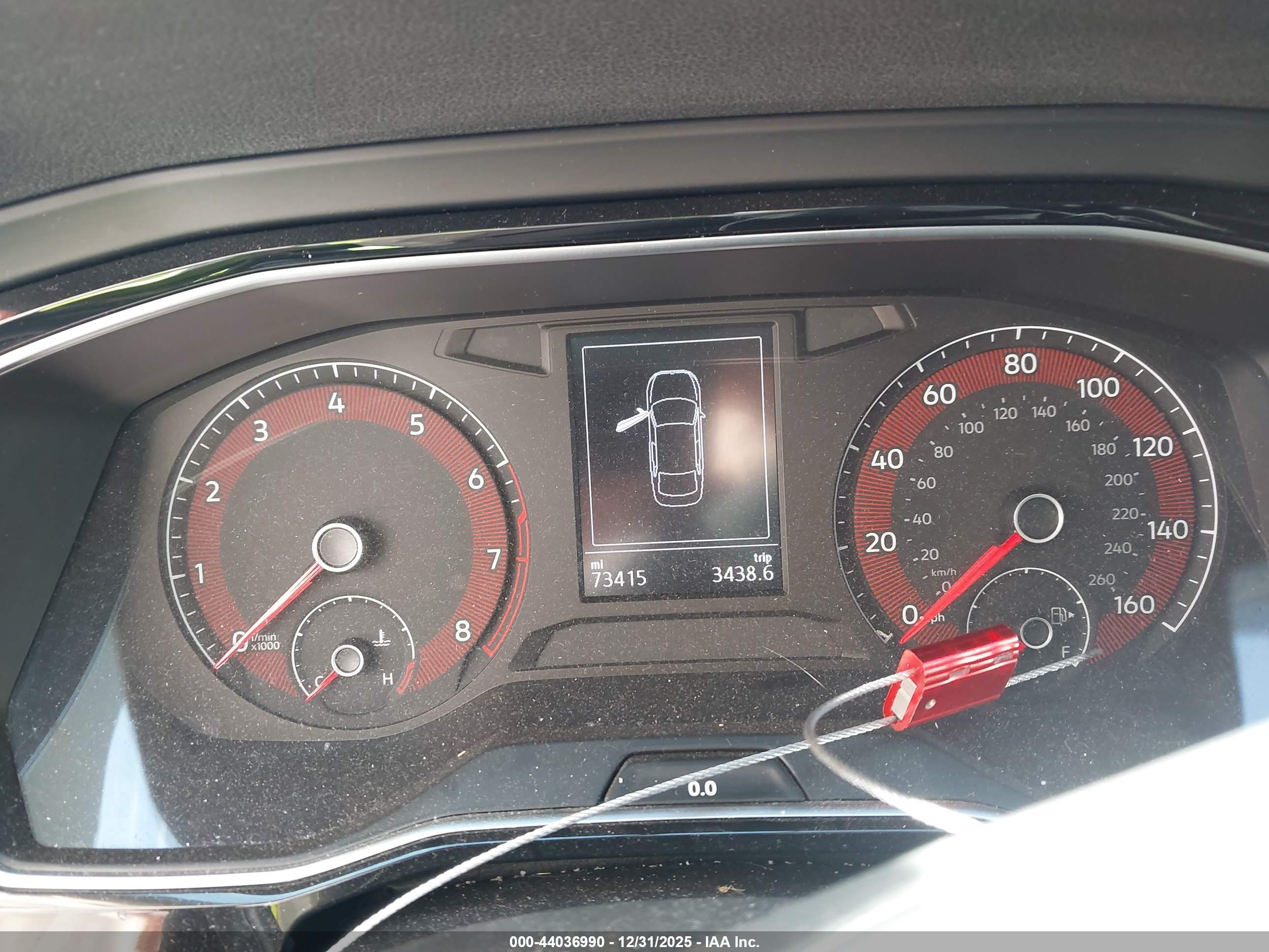 VOLKSWAGEN JETTA image 7