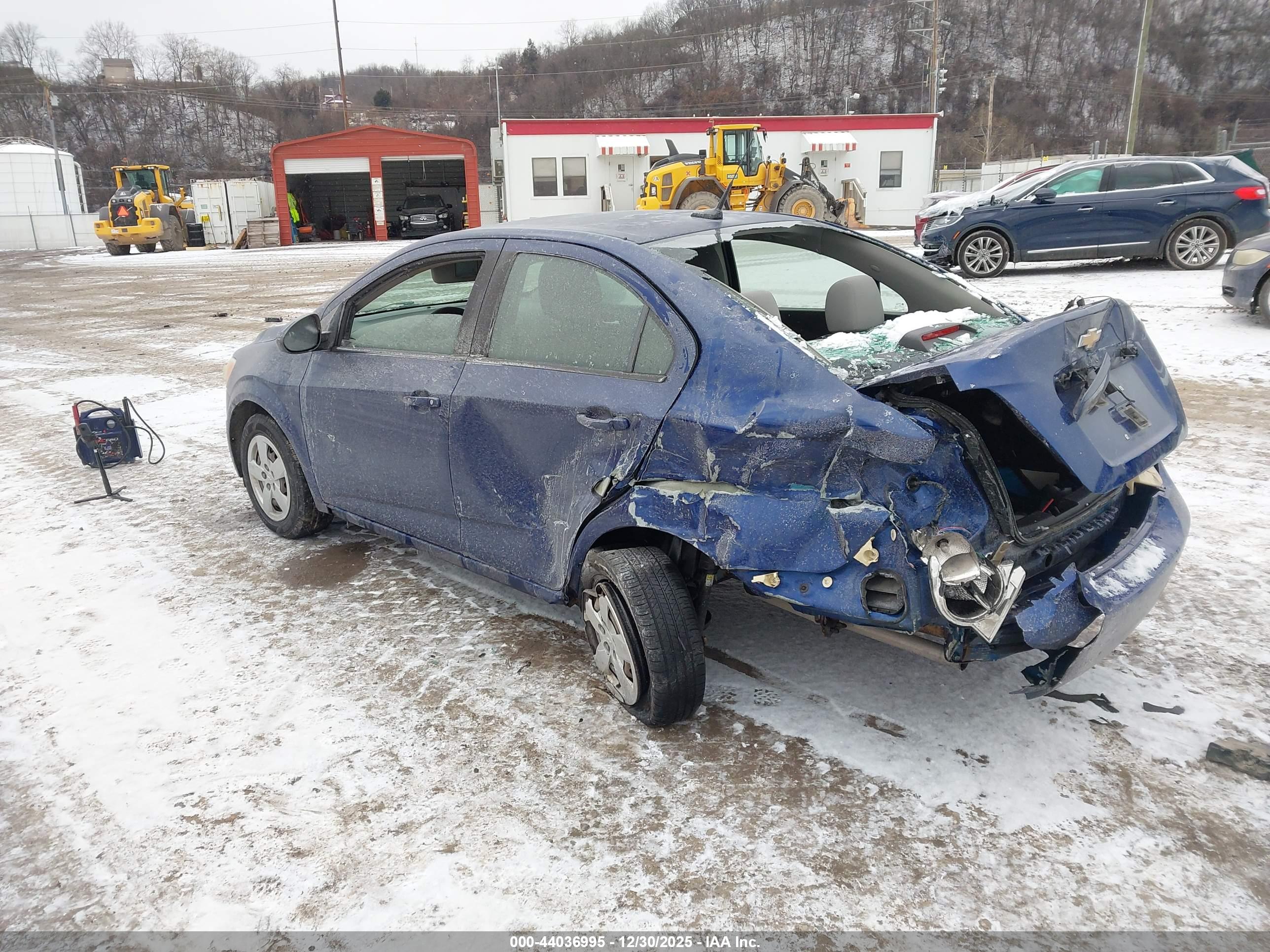 CHEVROLET SONIC image 3