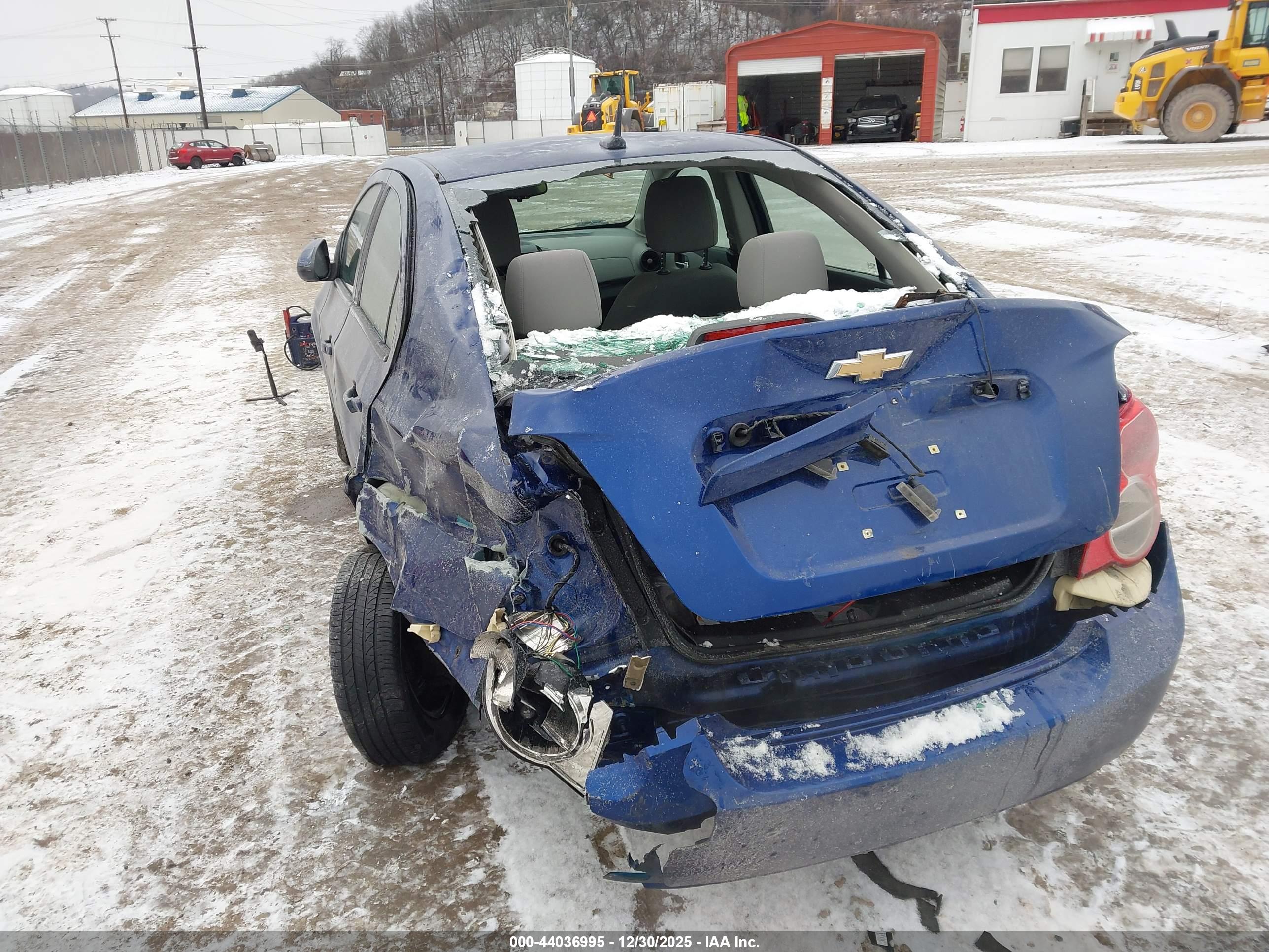 CHEVROLET SONIC image 6