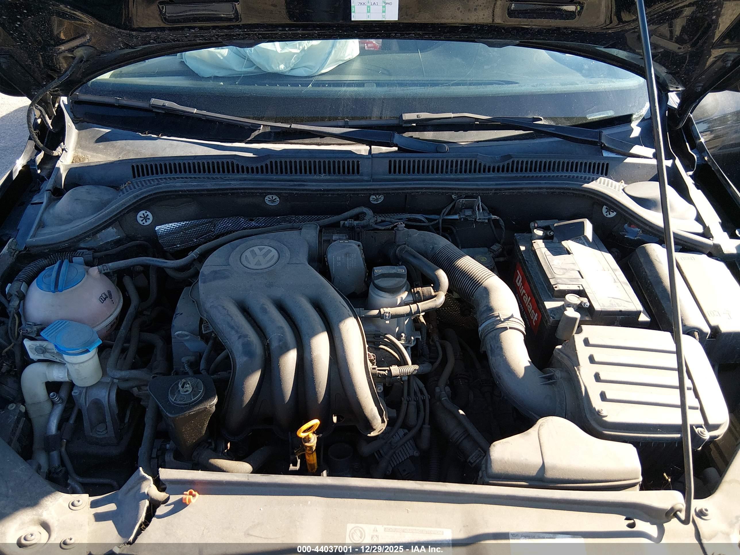 VOLKSWAGEN JETTA image 10