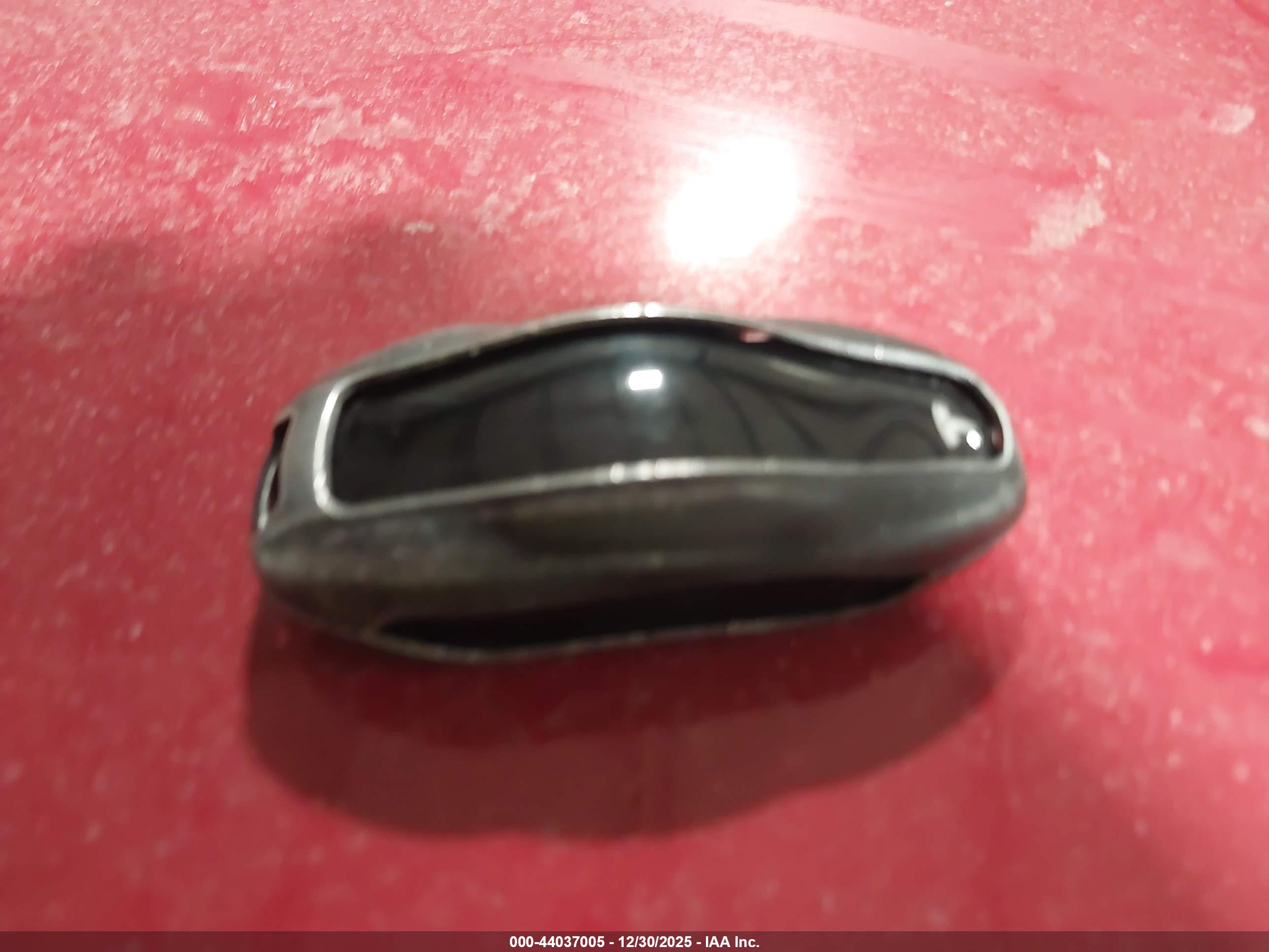 TESLA MODEL image 11