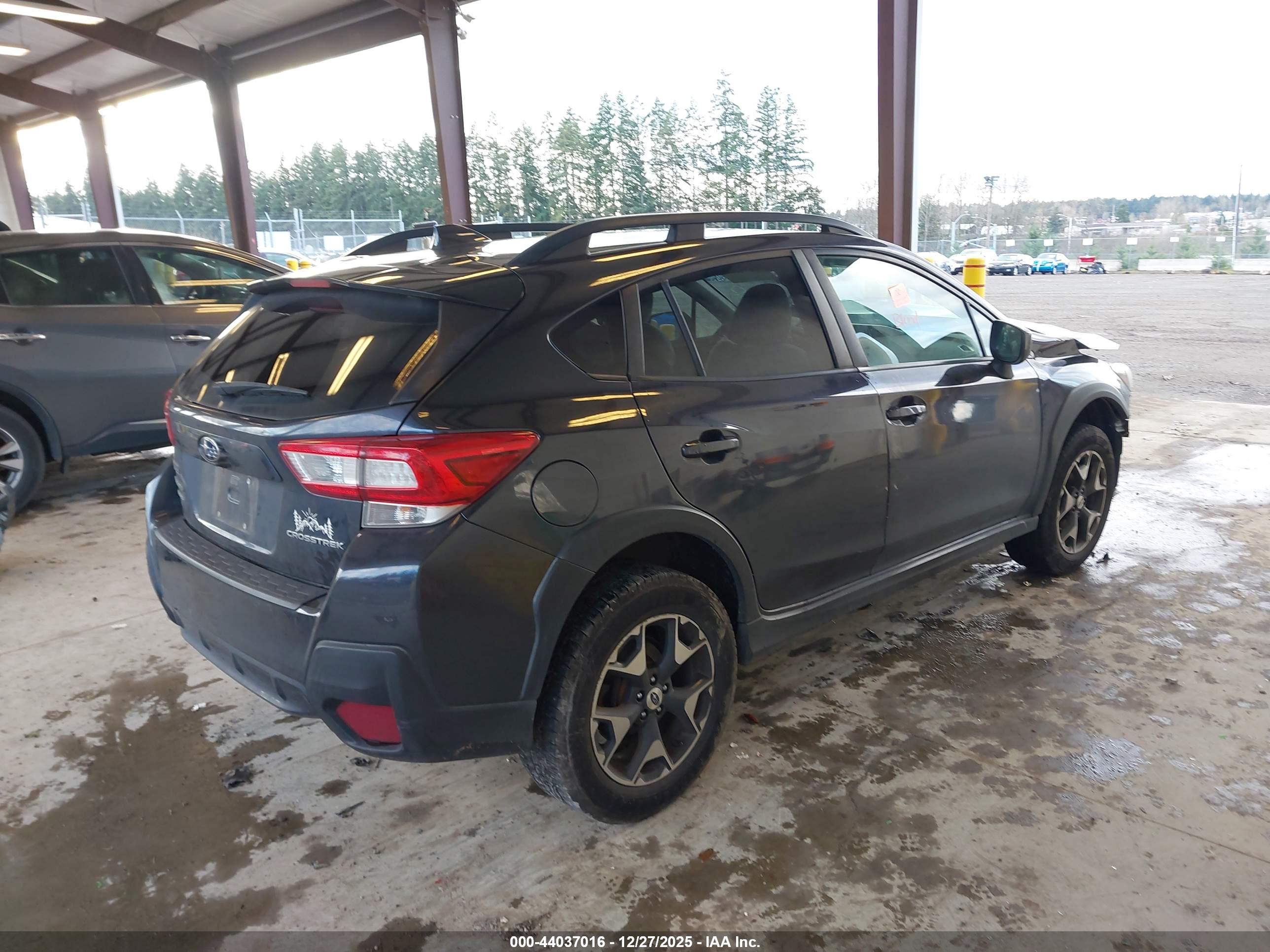 SUBARU CROSSTREK image 4