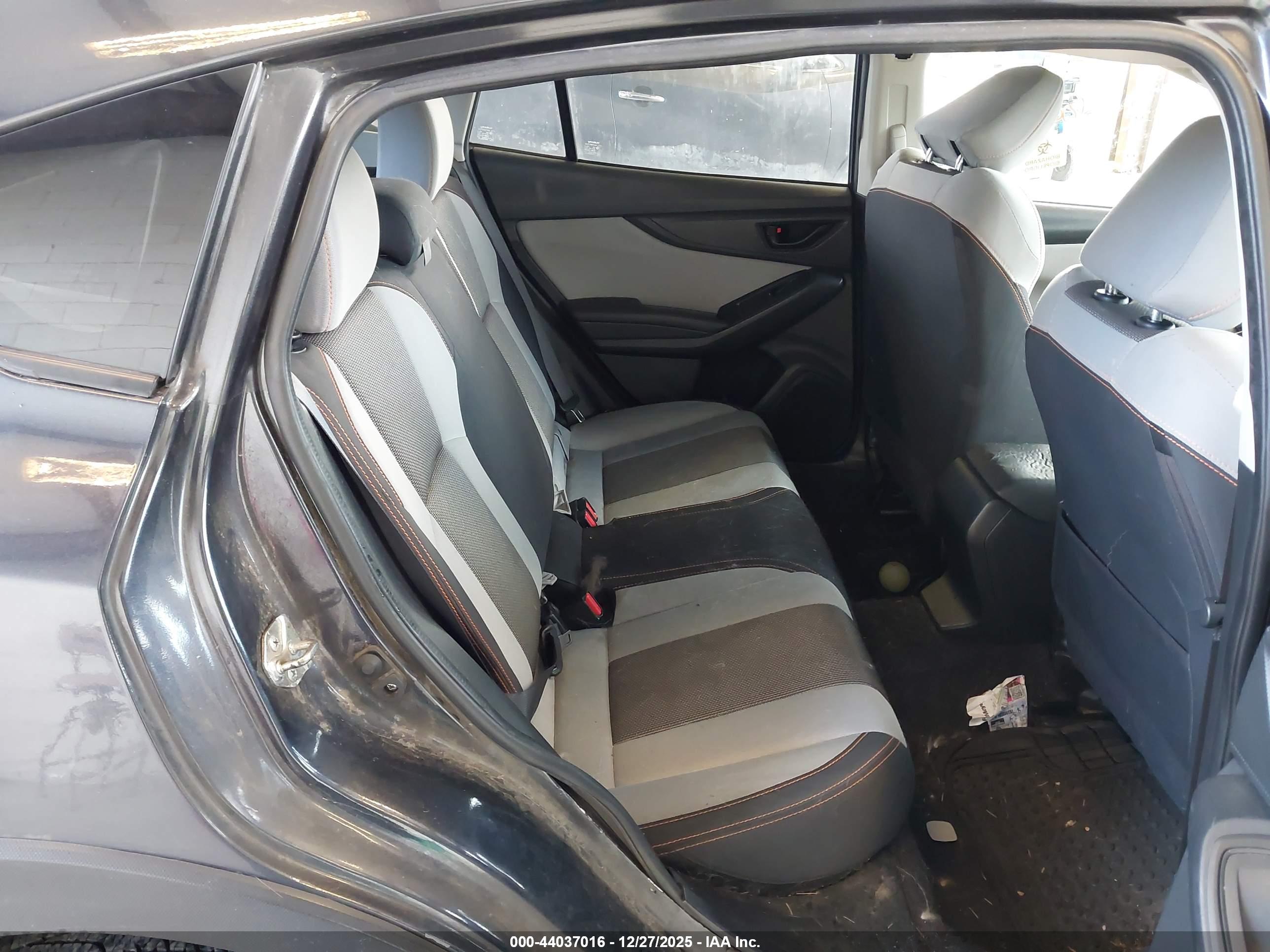 SUBARU CROSSTREK image 8
