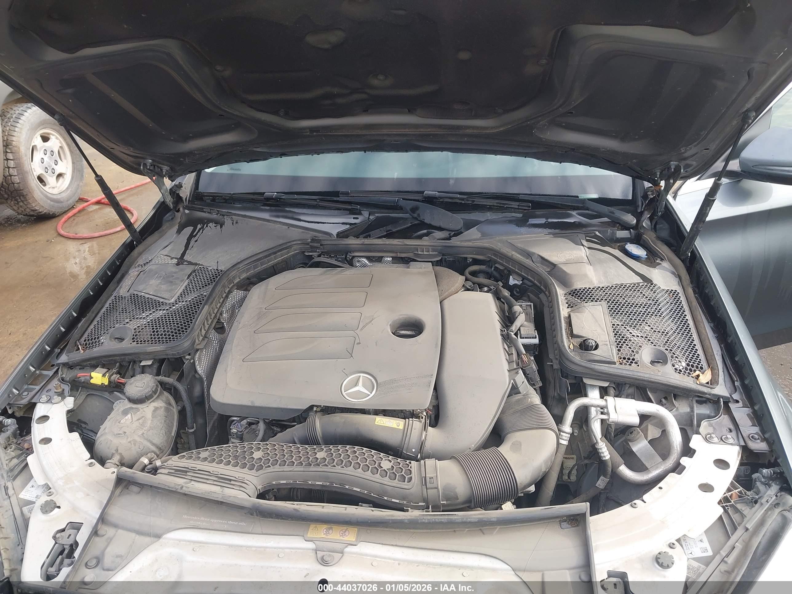 MERCEDES-BENZ C image 10