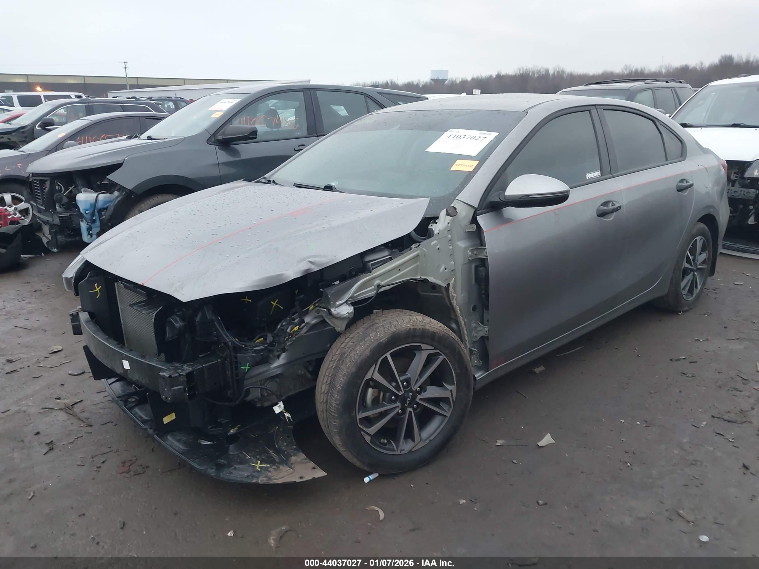KIA FORTE image 2