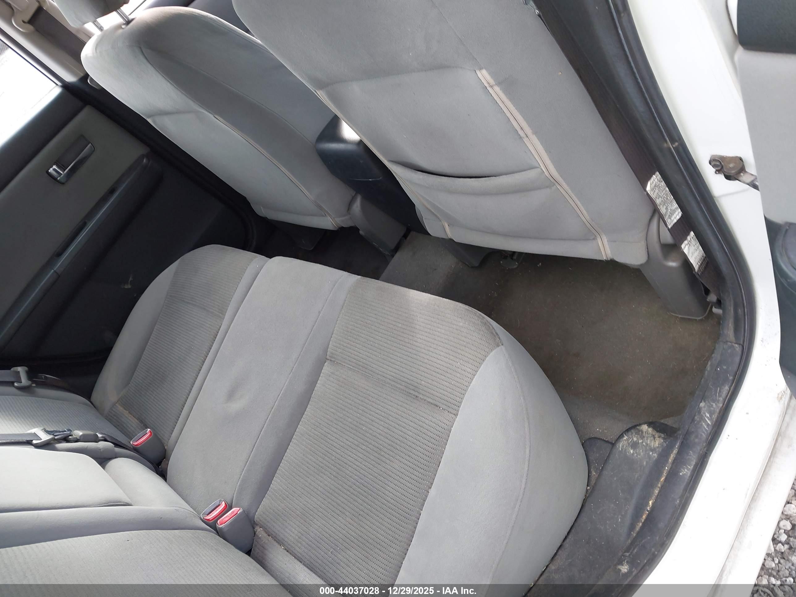 NISSAN SENTRA image 8