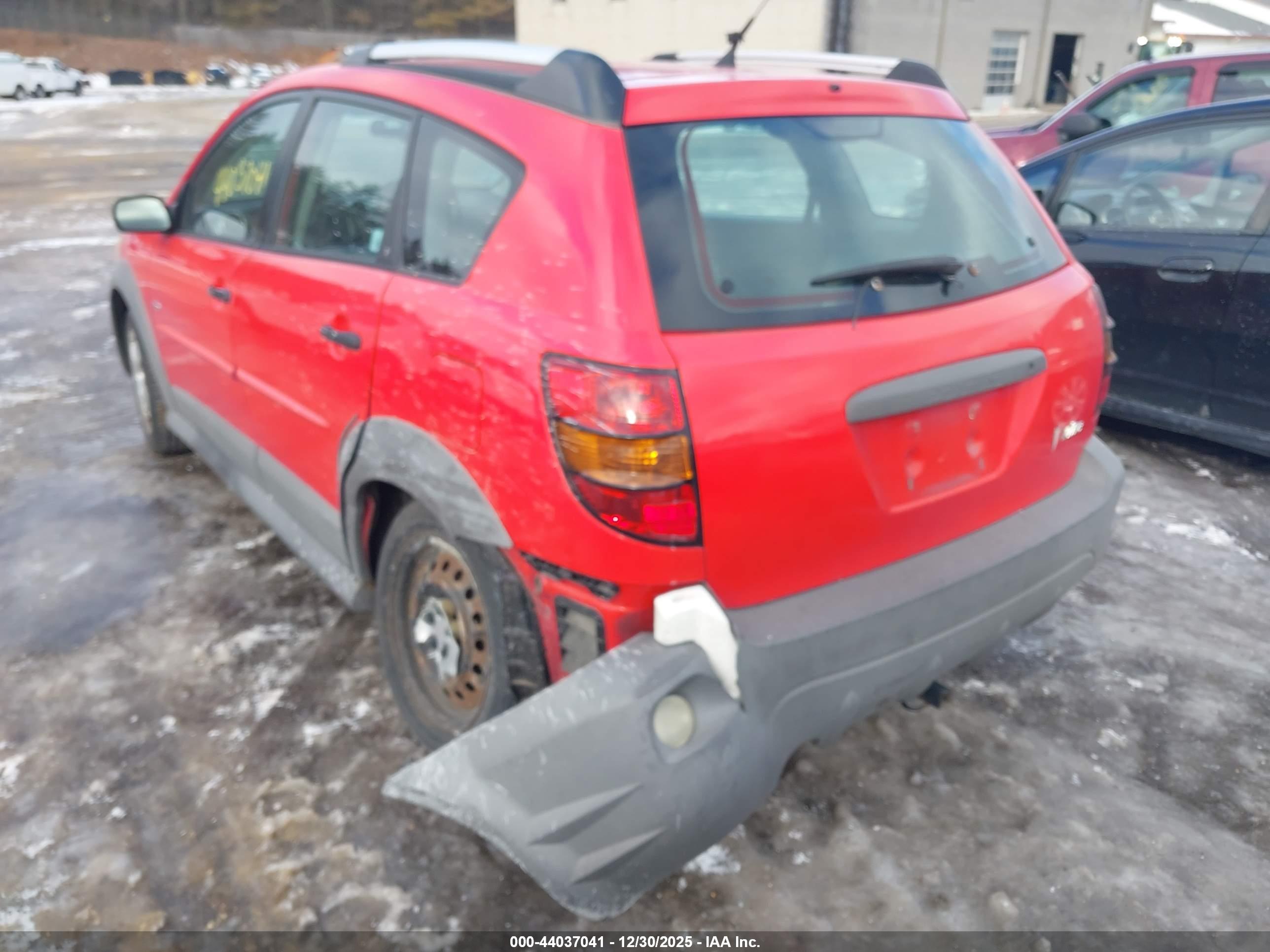 PONTIAC VIBE image 3