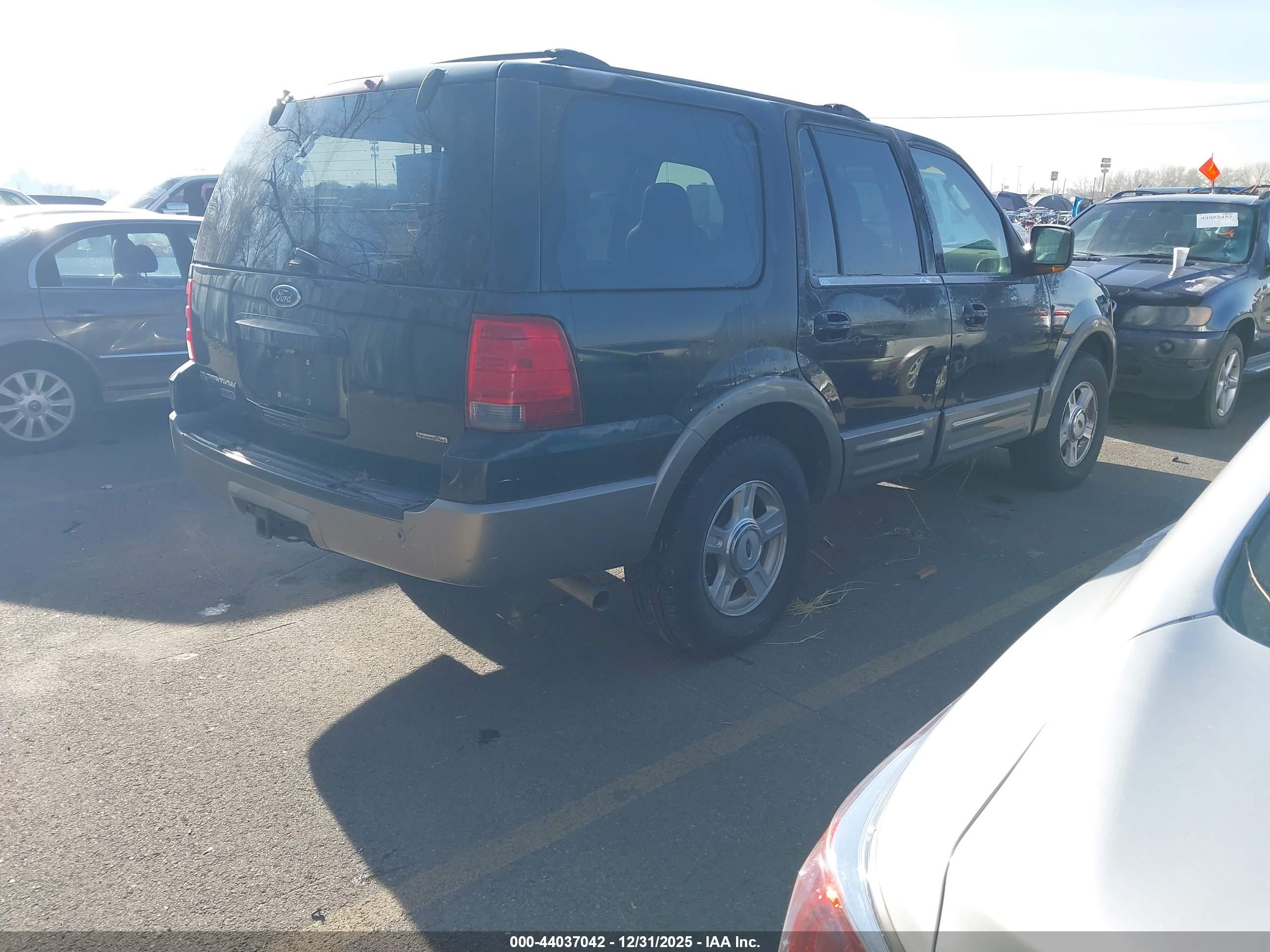 FORD EXPEDITION image 4