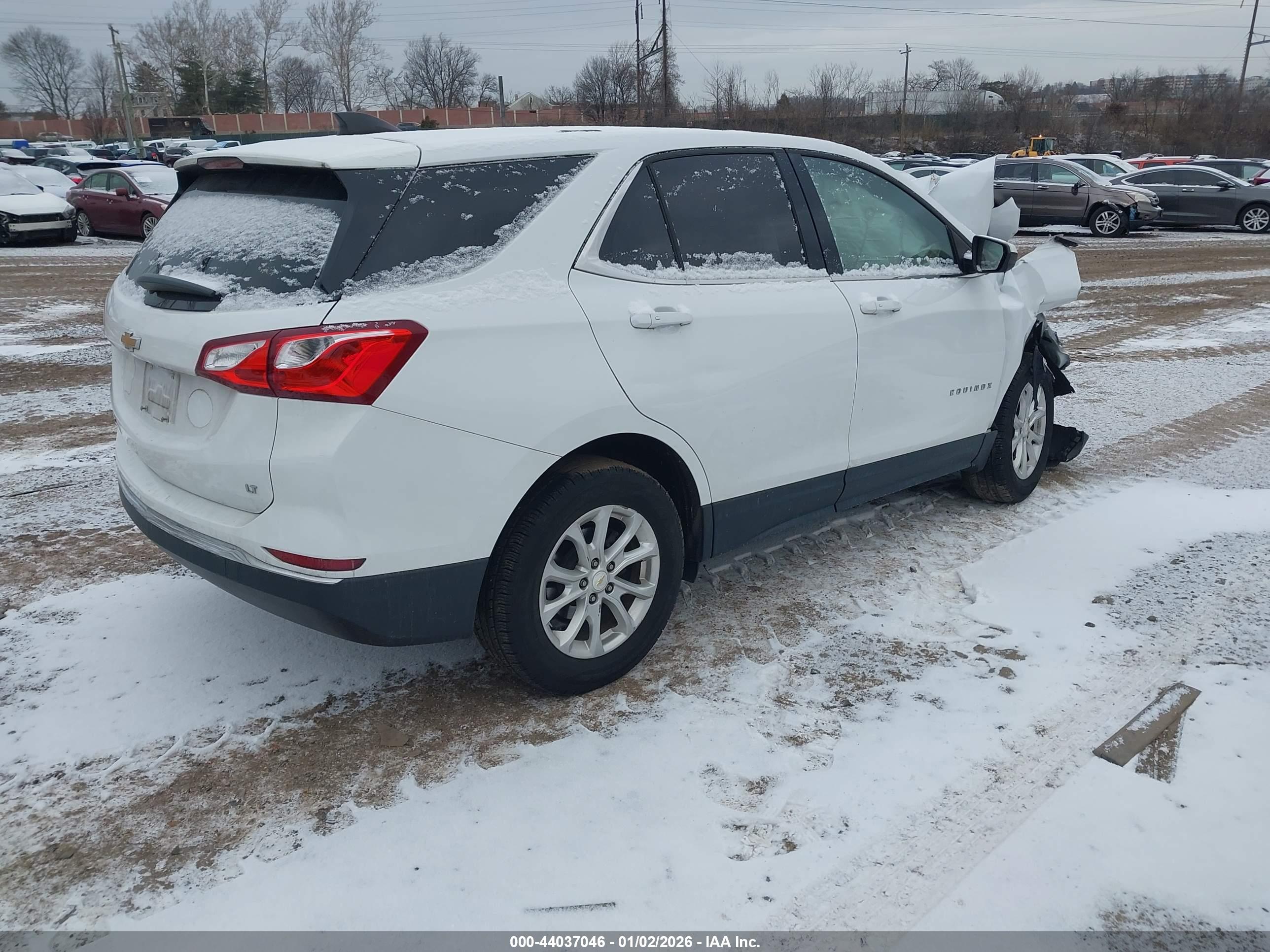CHEVROLET EQUINOX image 4