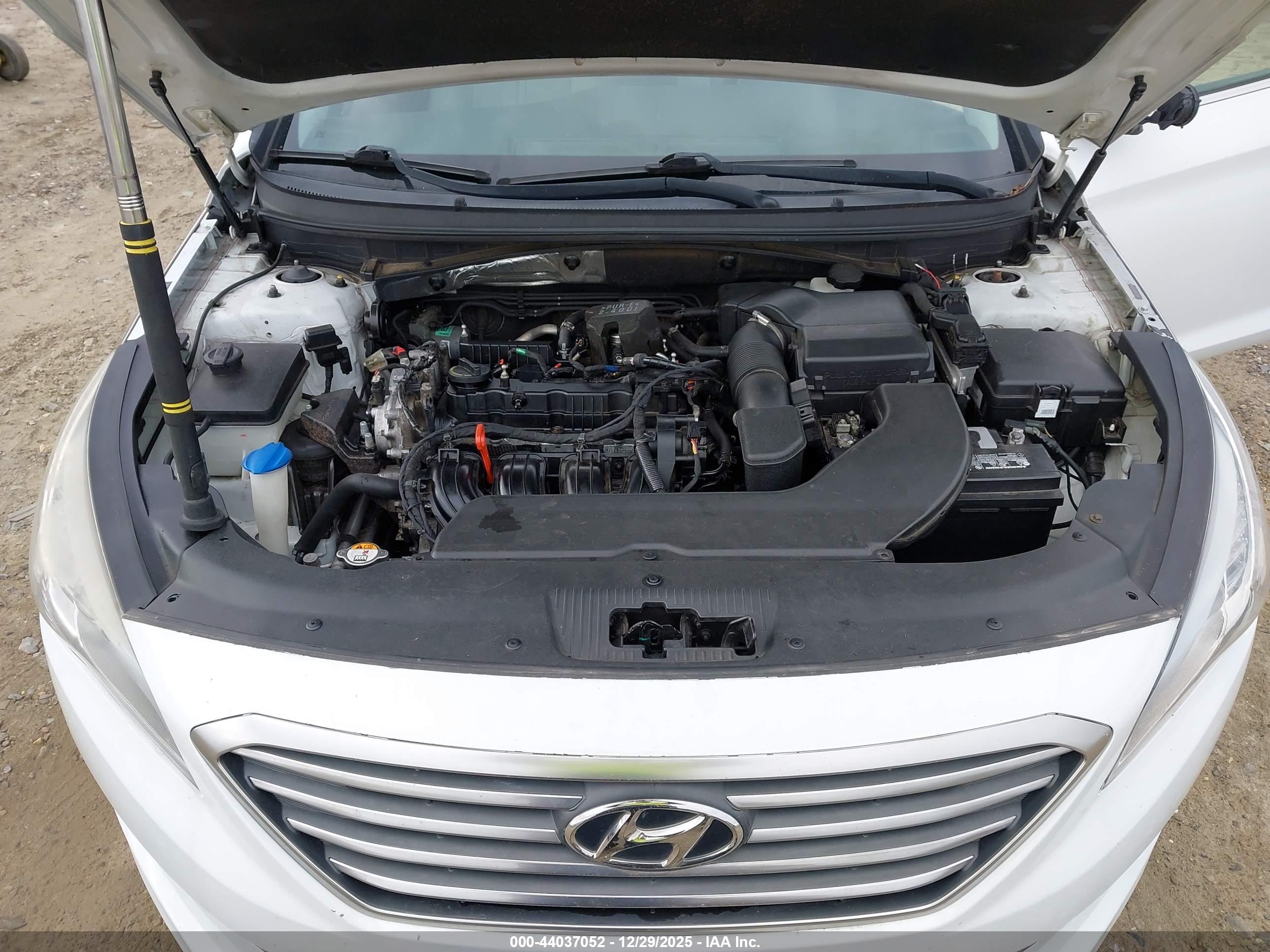 HYUNDAI SONATA image 10
