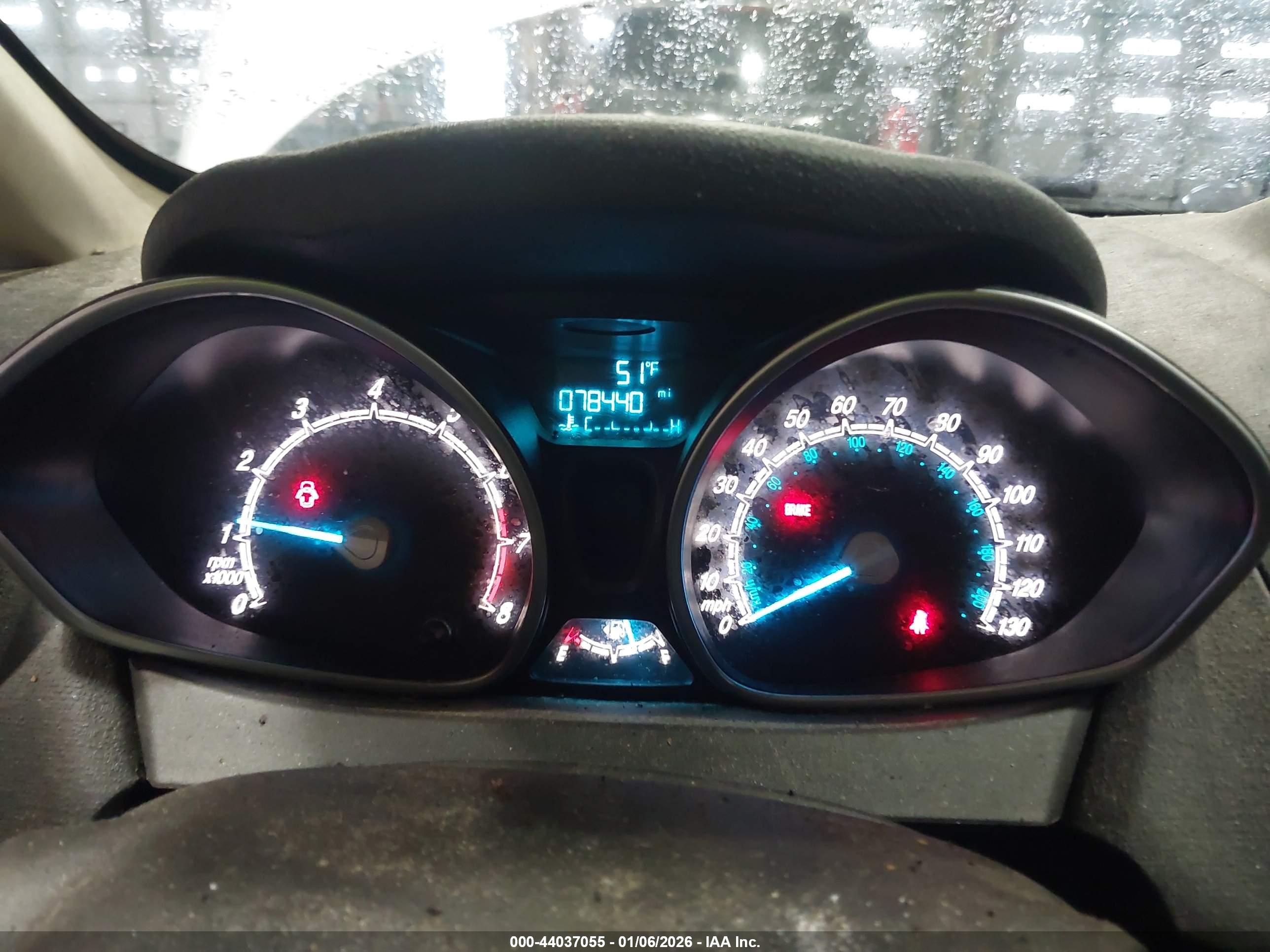 FORD FIESTA image 7