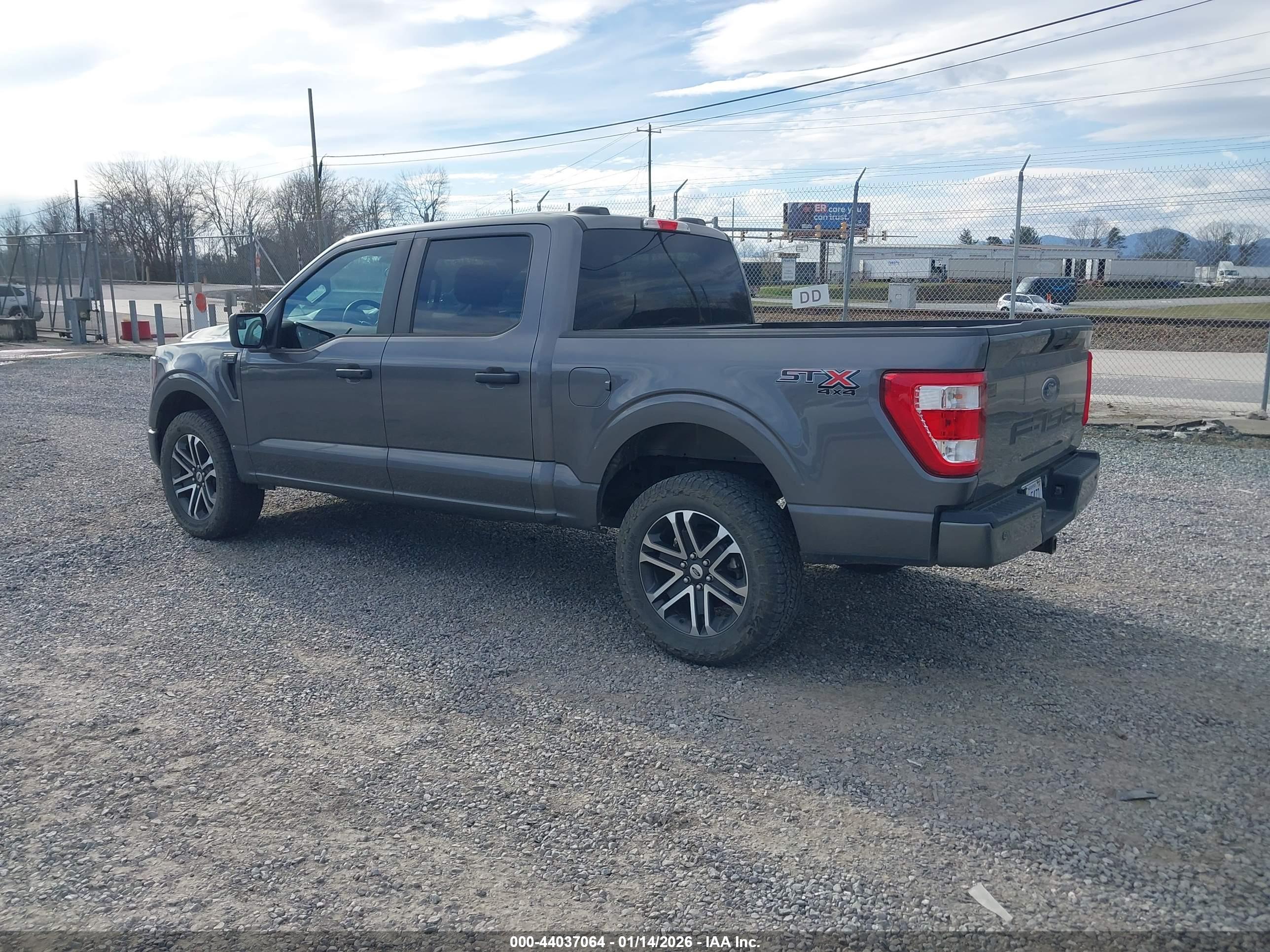 FORD F-150 image 3