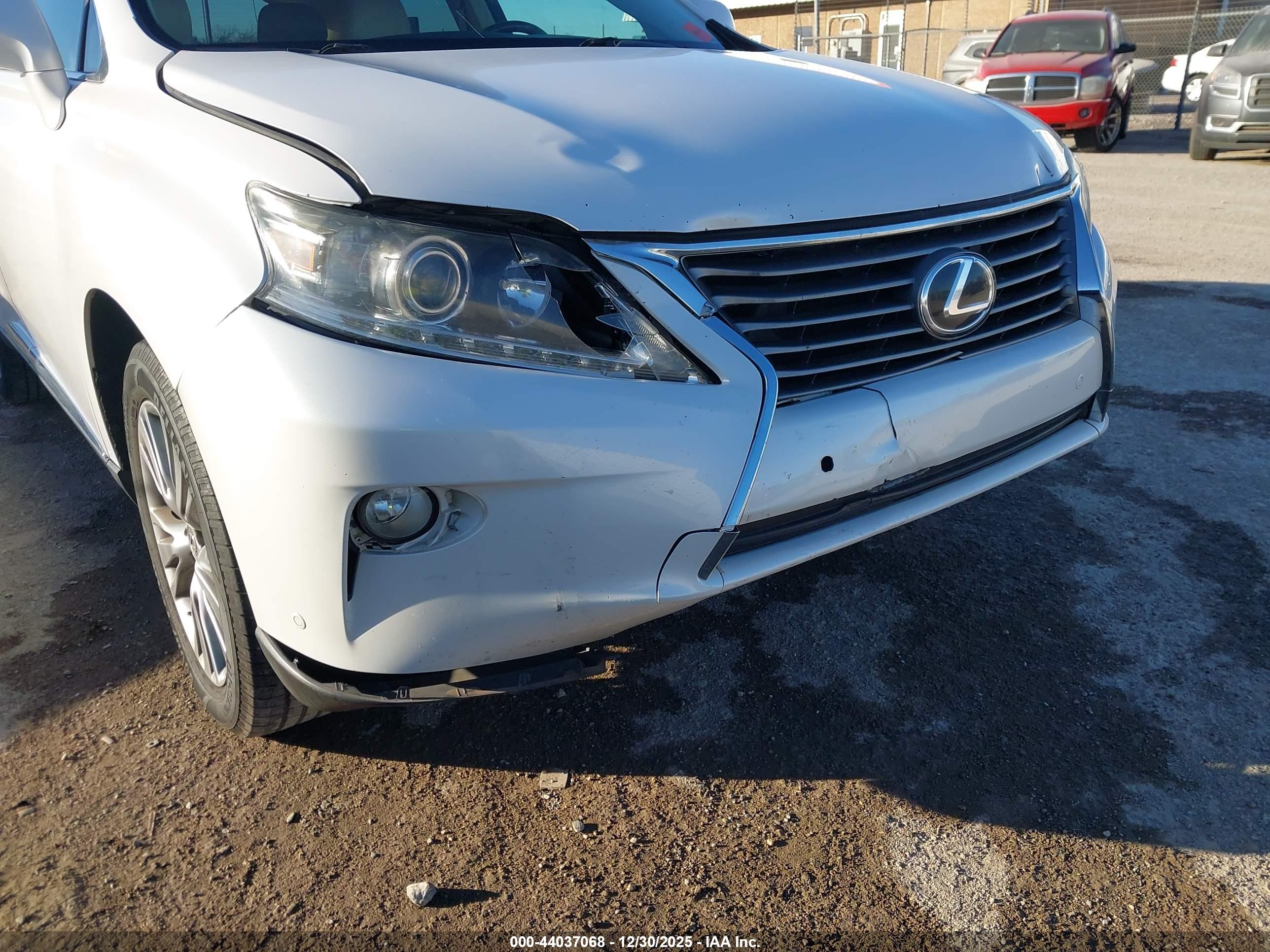 LEXUS RX image 6