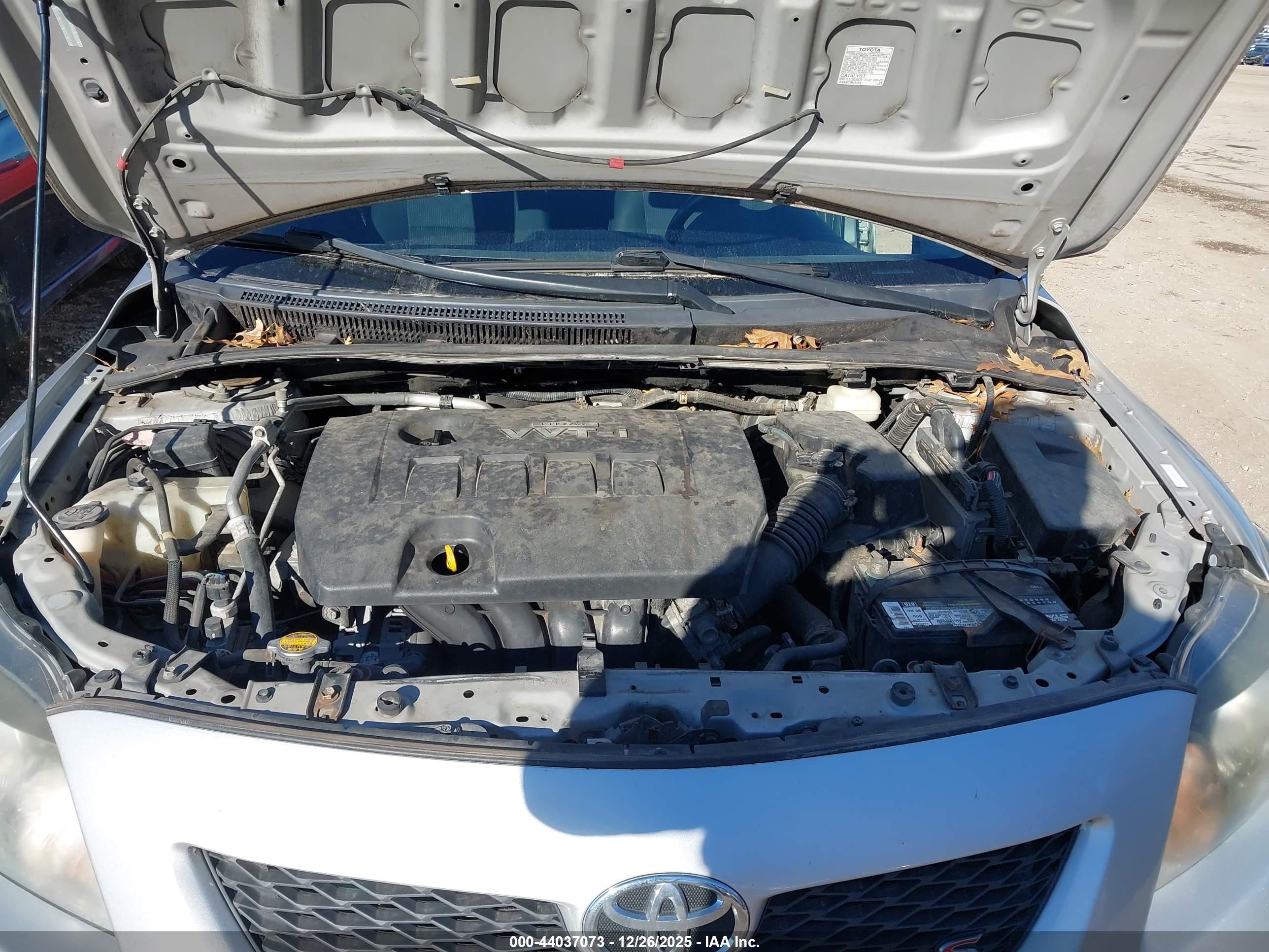 TOYOTA COROLLA image 10