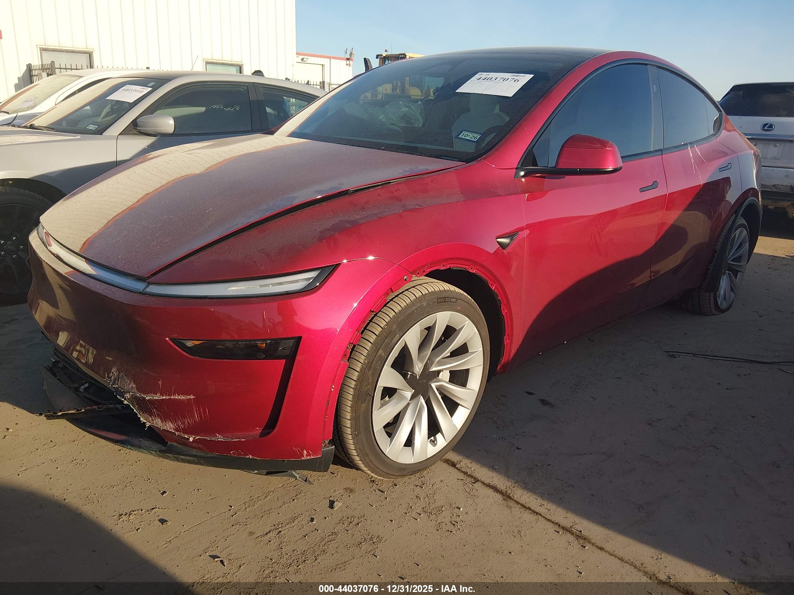 TESLA MODEL image 2