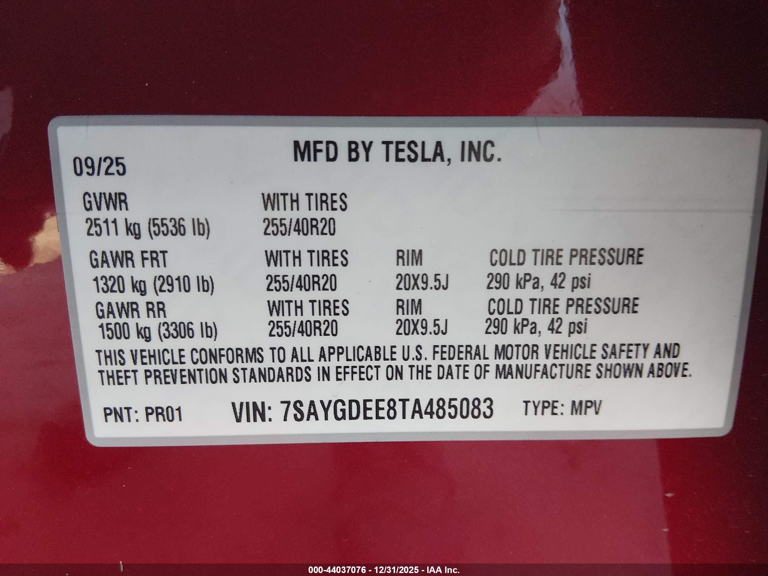 TESLA MODEL image 9