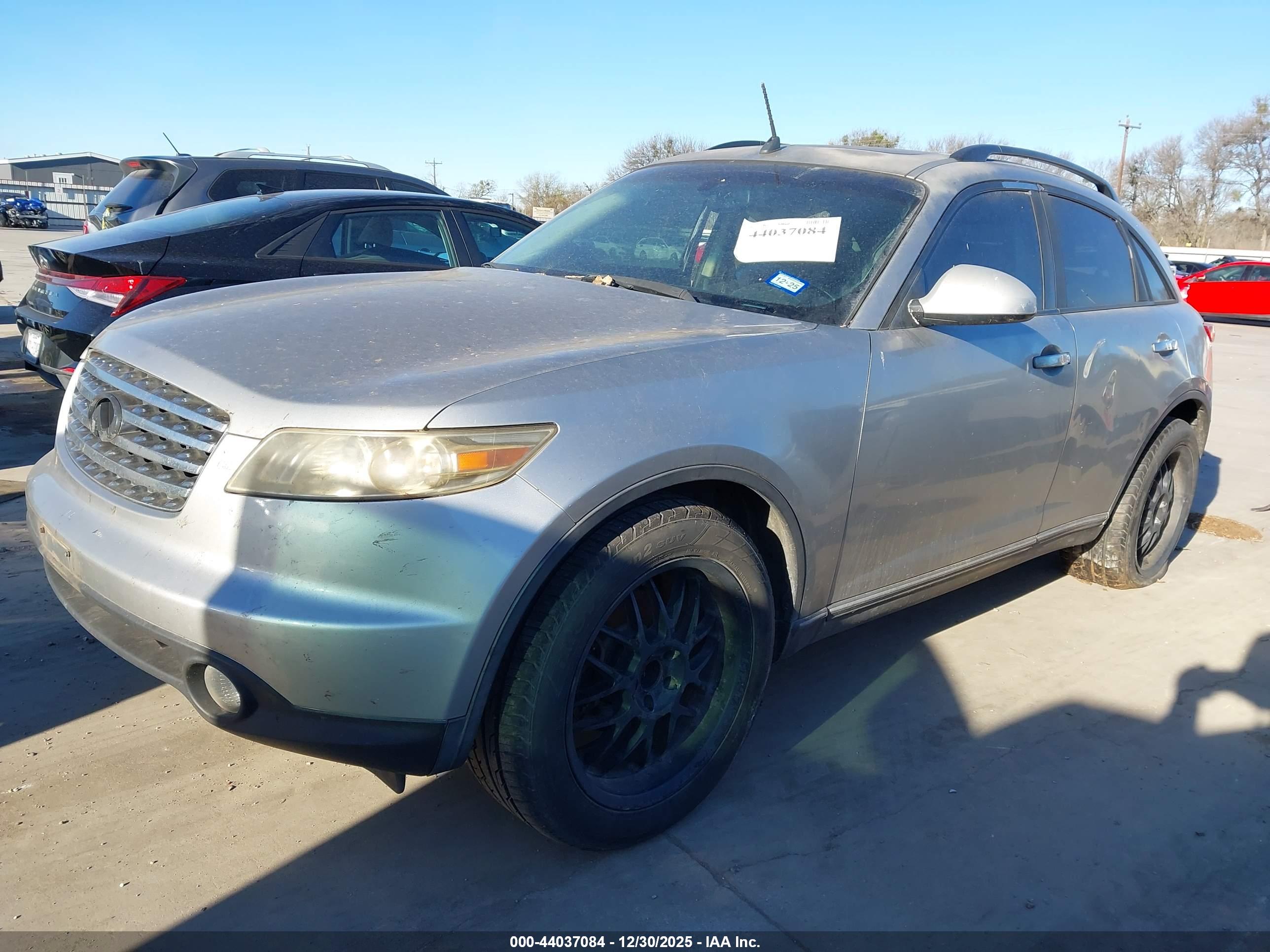INFINITI FX35 image 2