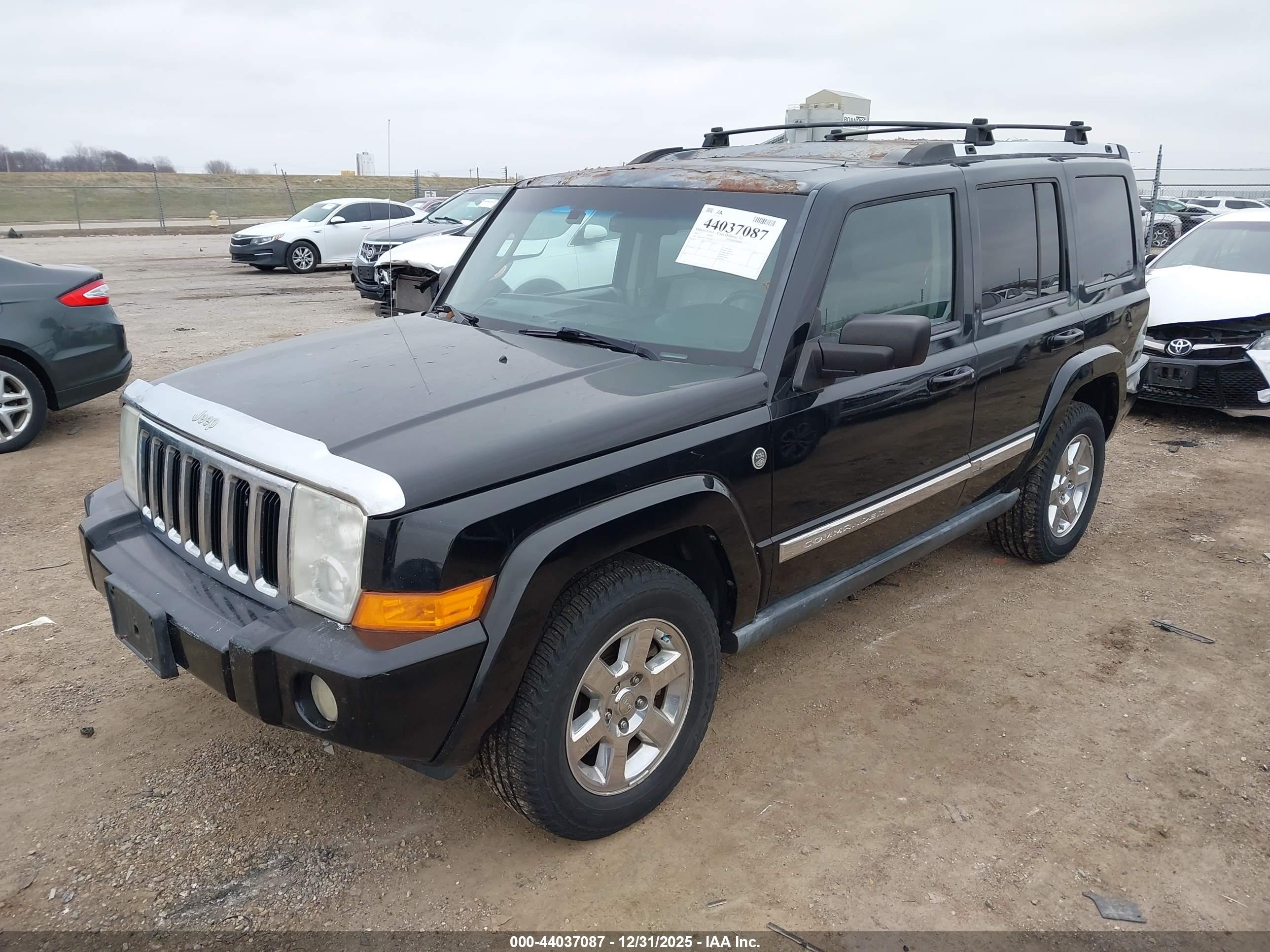 JEEP COMMANDER image 2