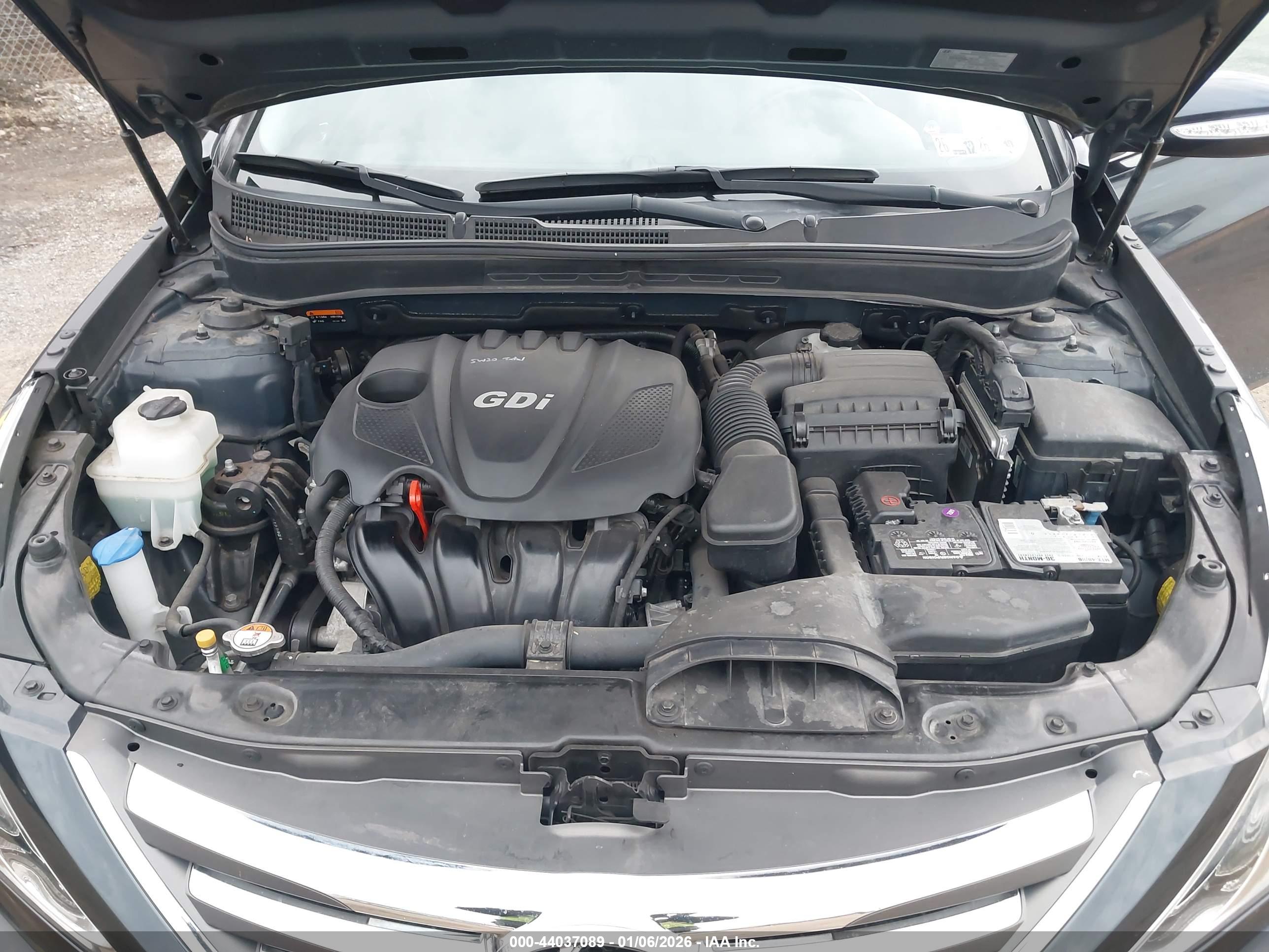 HYUNDAI SONATA image 10