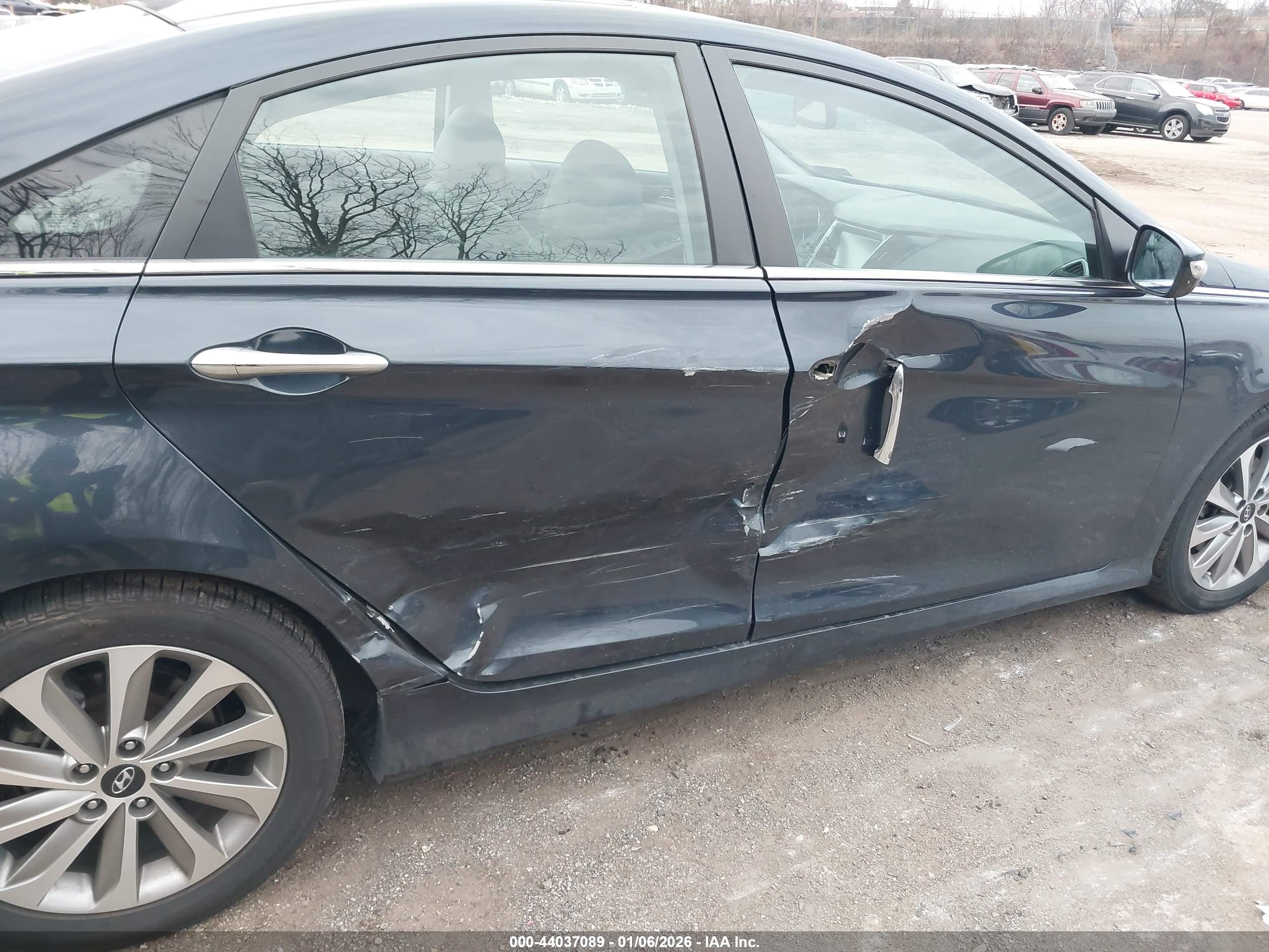 HYUNDAI SONATA image 6
