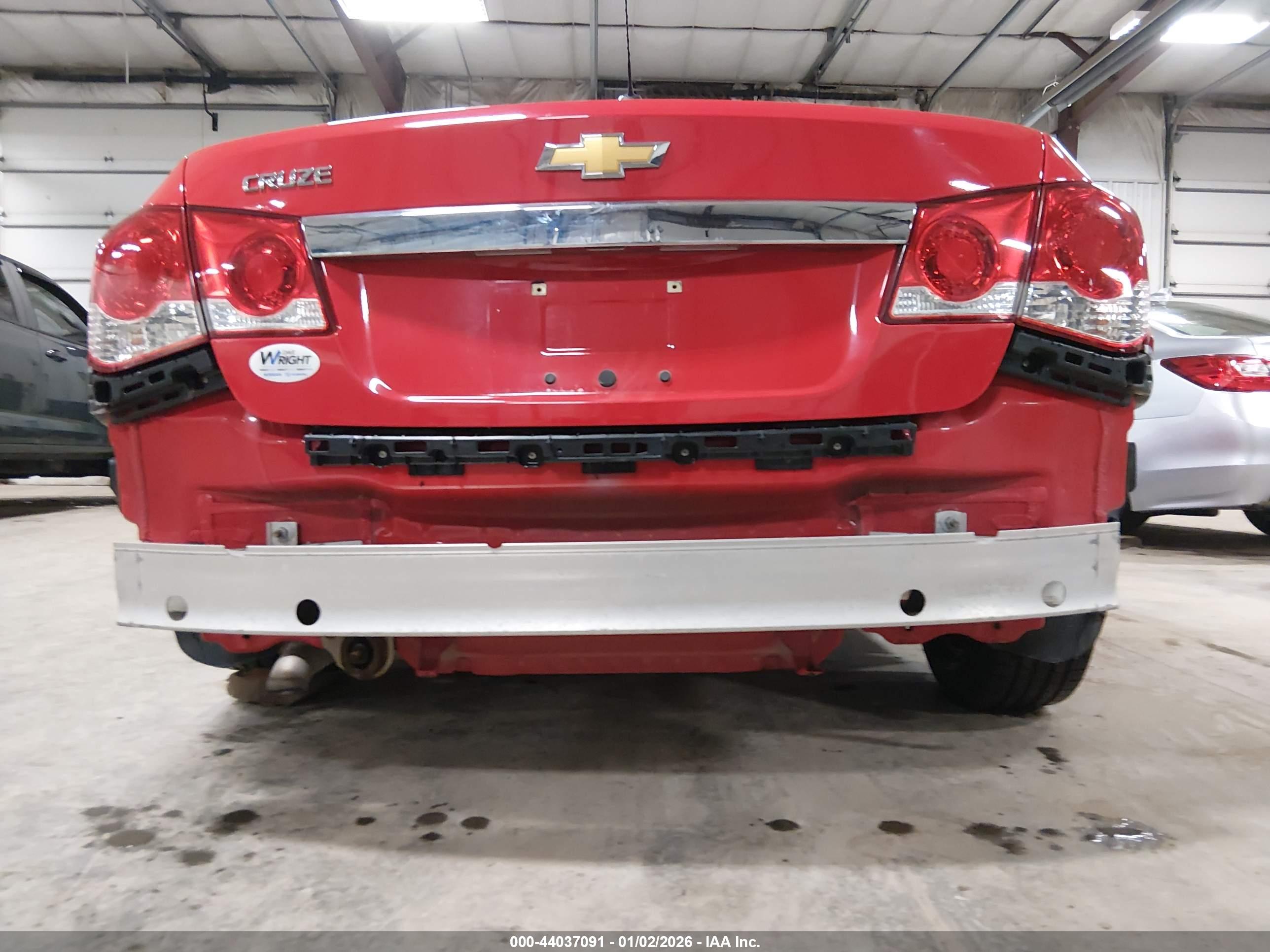 CHEVROLET CRUZE image 6