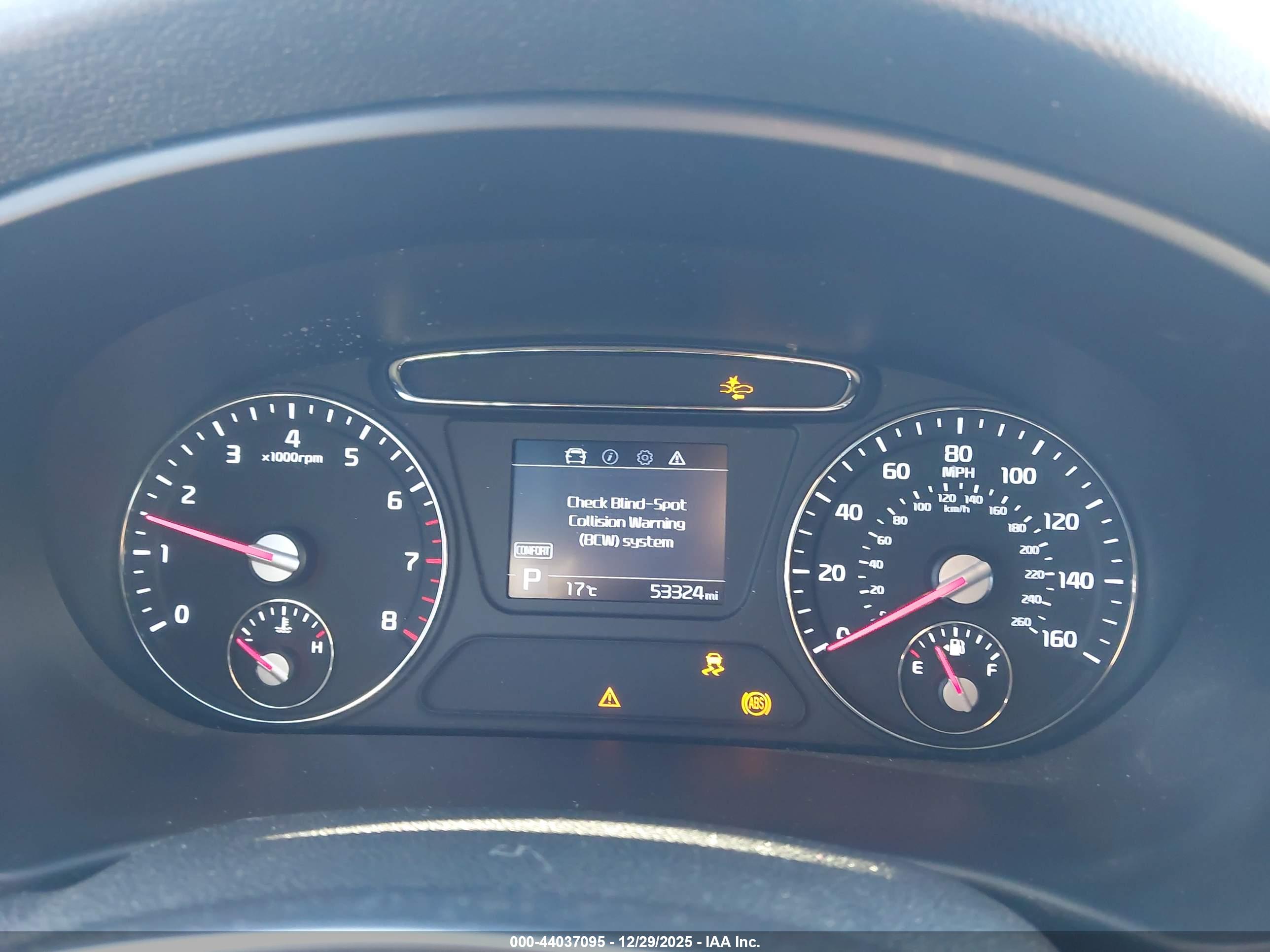 KIA SORENTO image 7