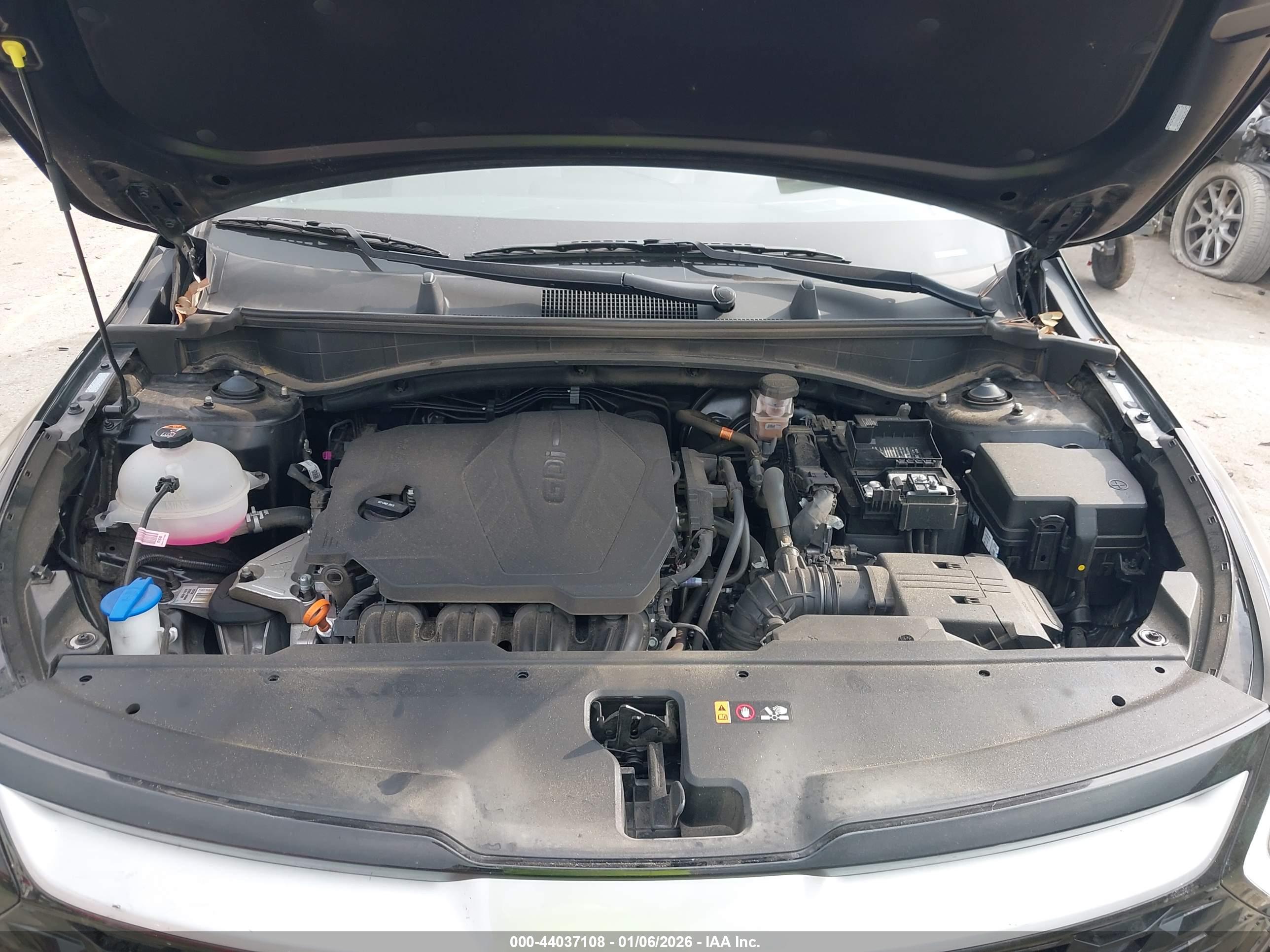 KIA SPORTAGE image 10
