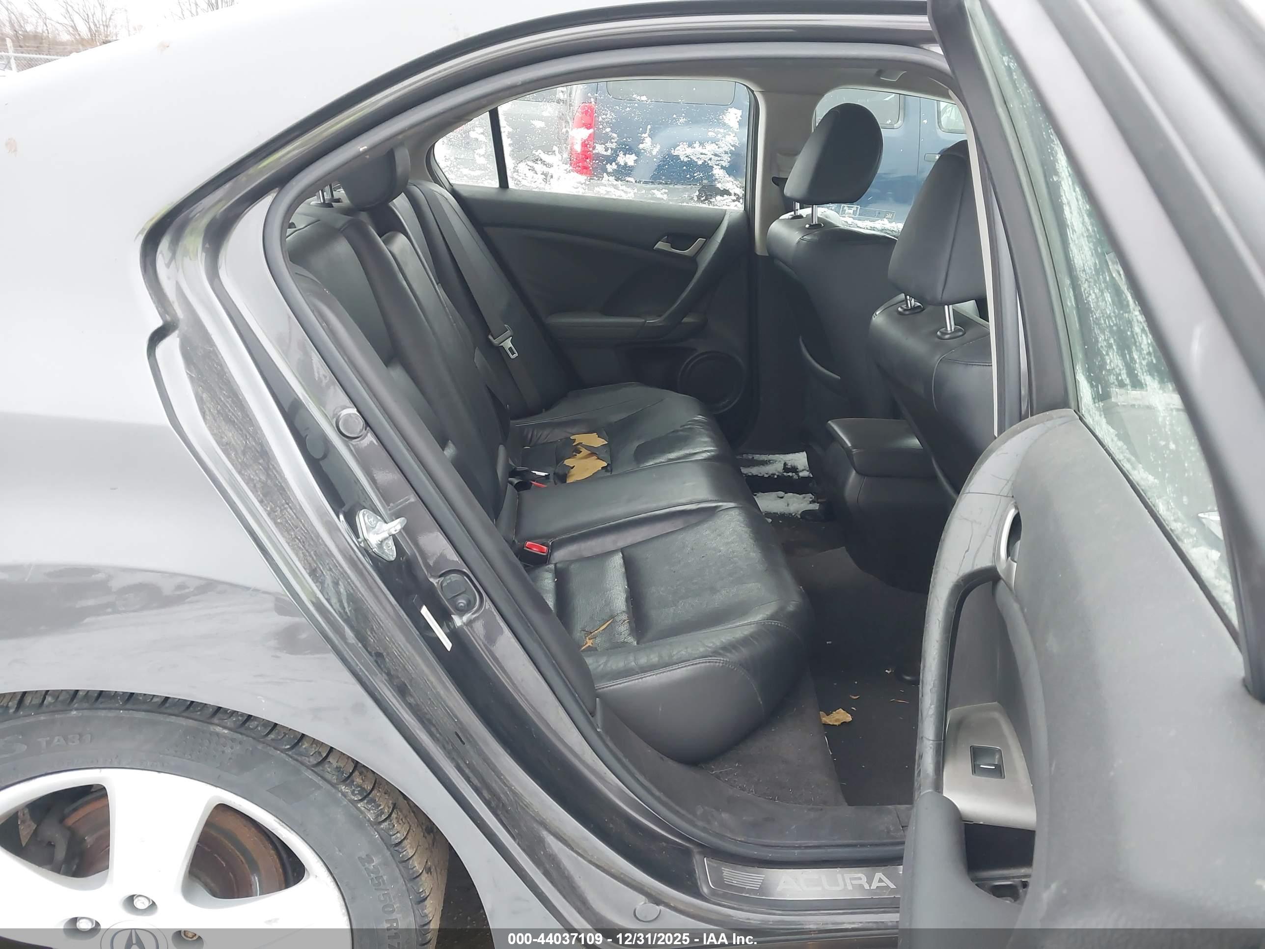 ACURA TSX image 8