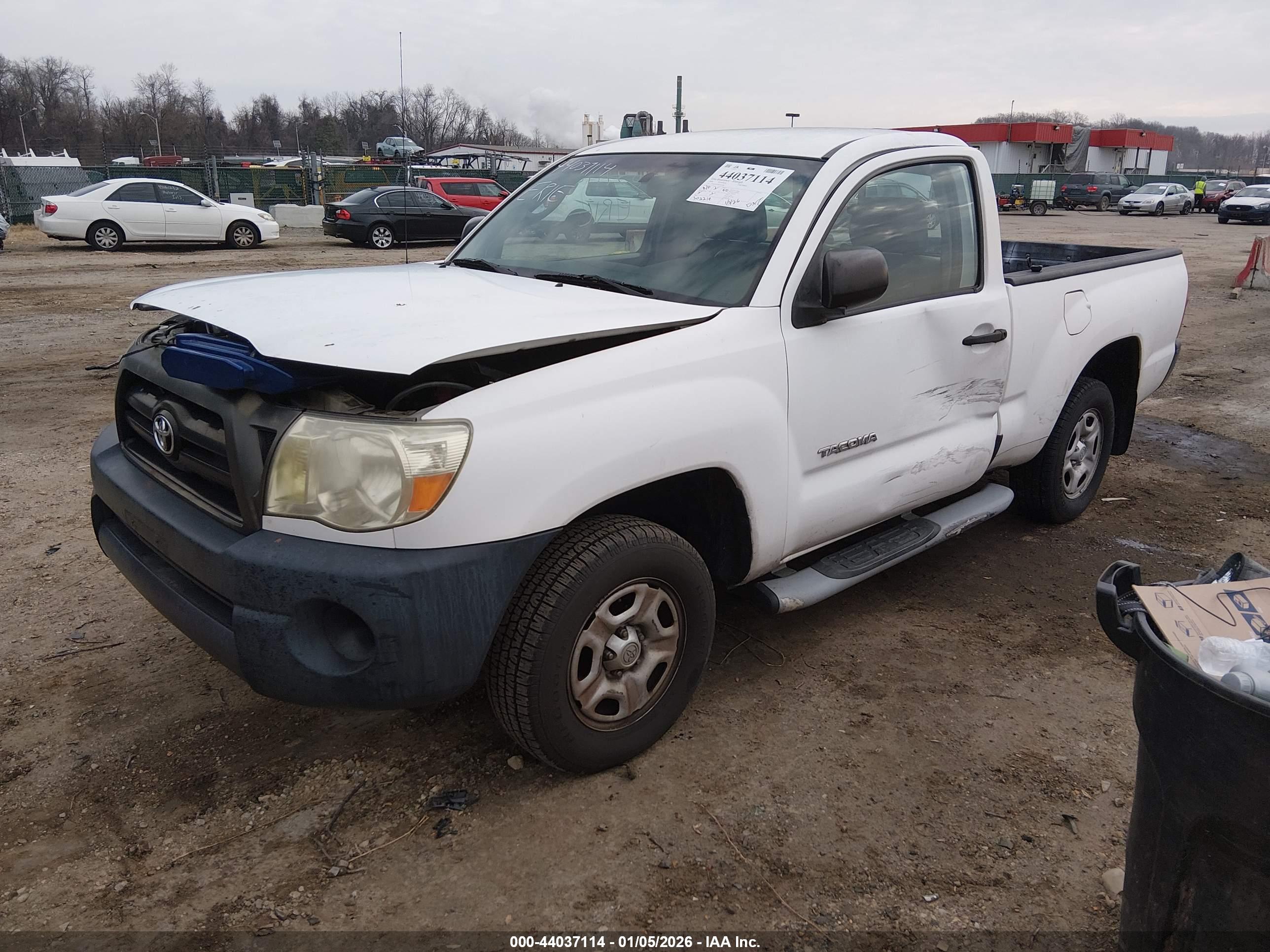 TOYOTA TACOMA image 2