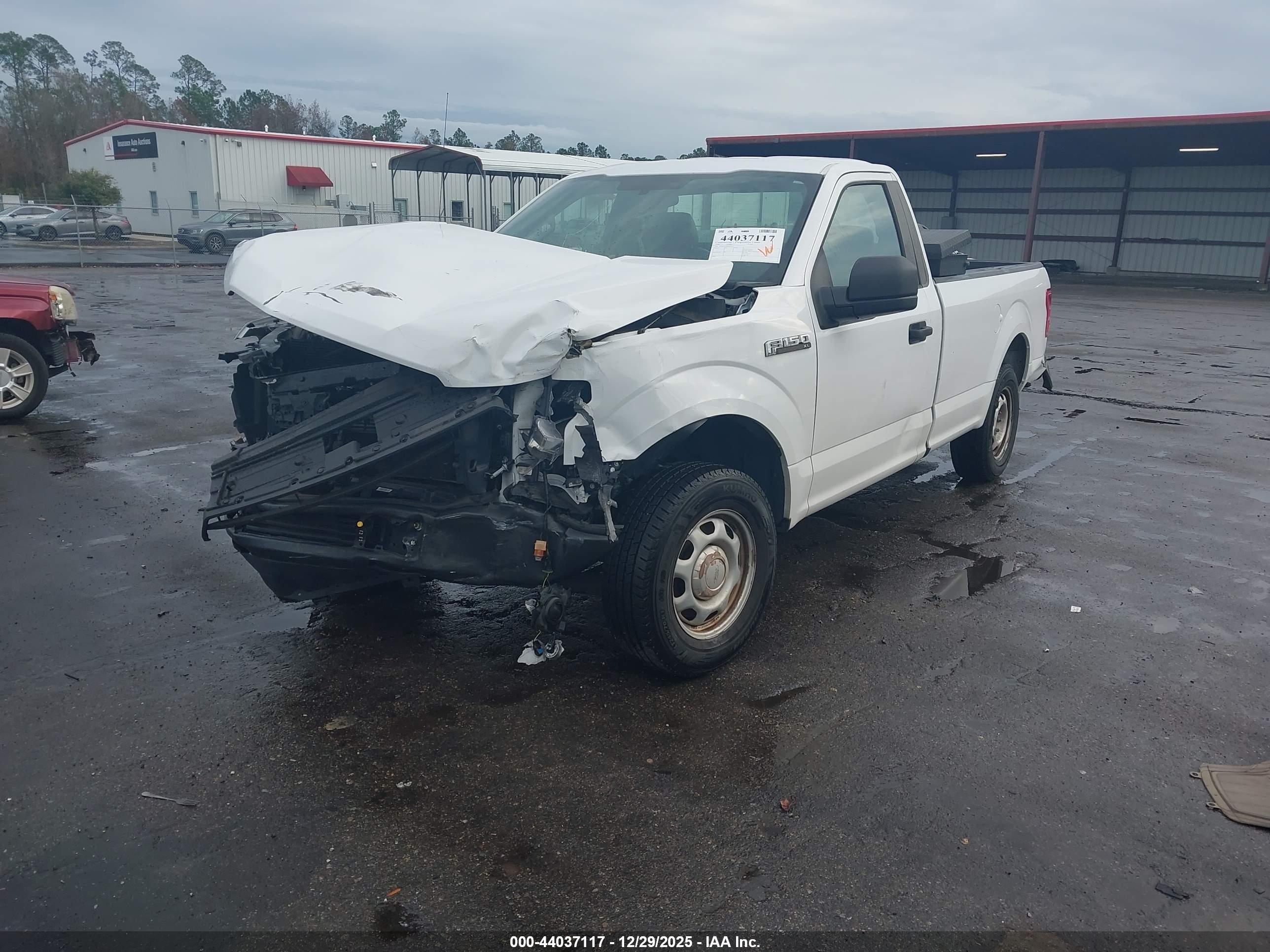 FORD F-150 image 2