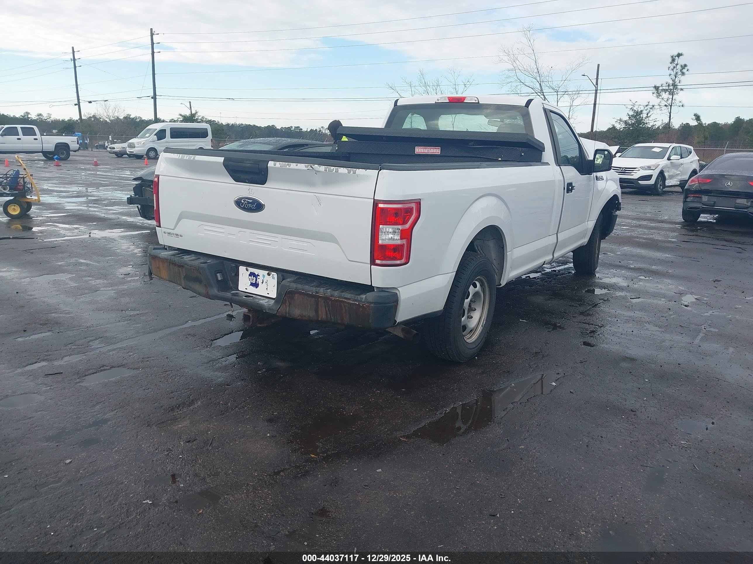 FORD F-150 image 4