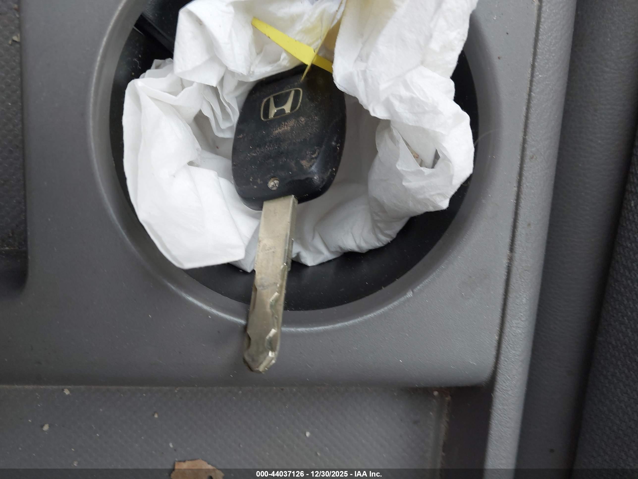 HONDA CR-V image 11