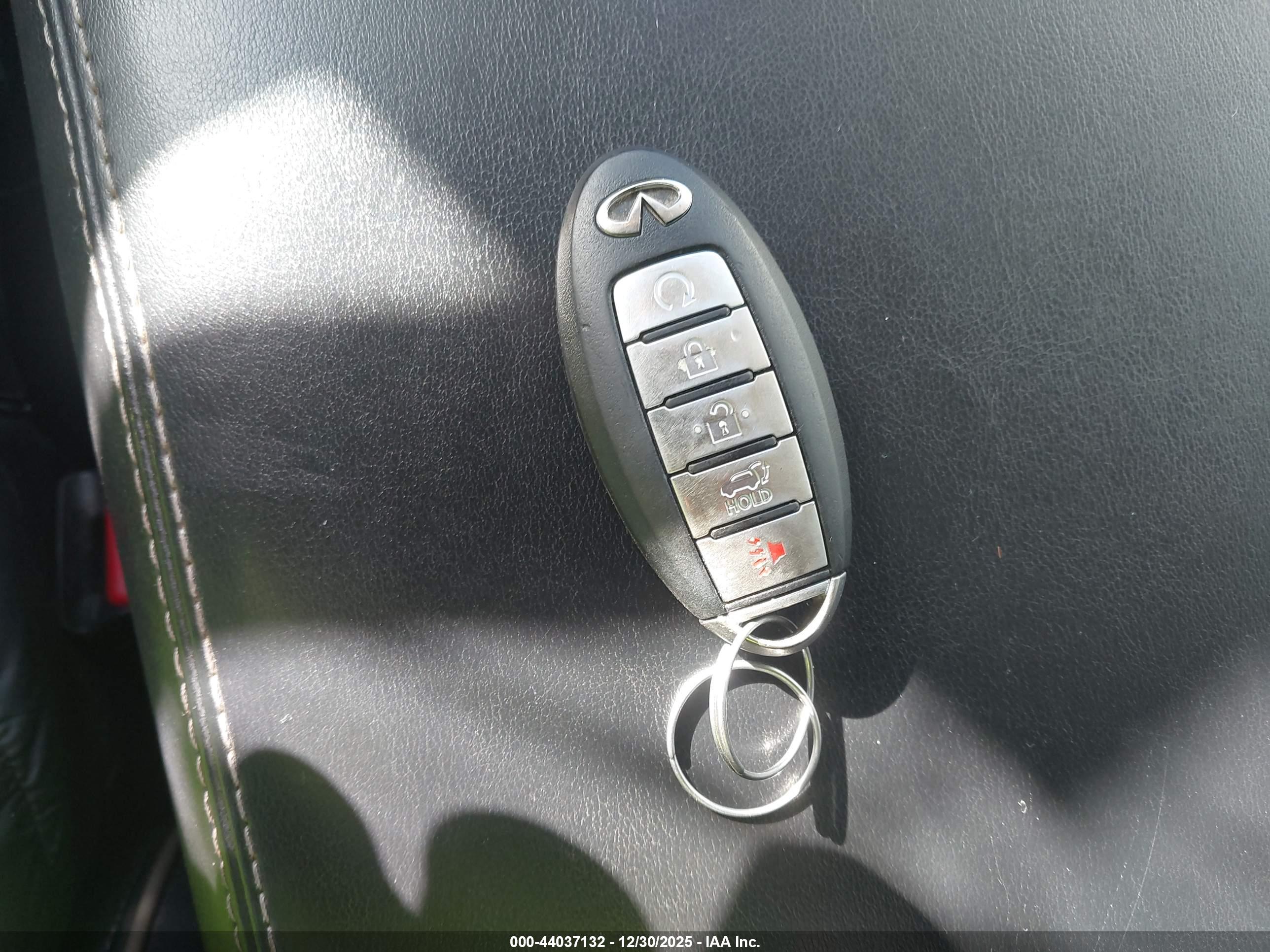 INFINITI QX60 image 11