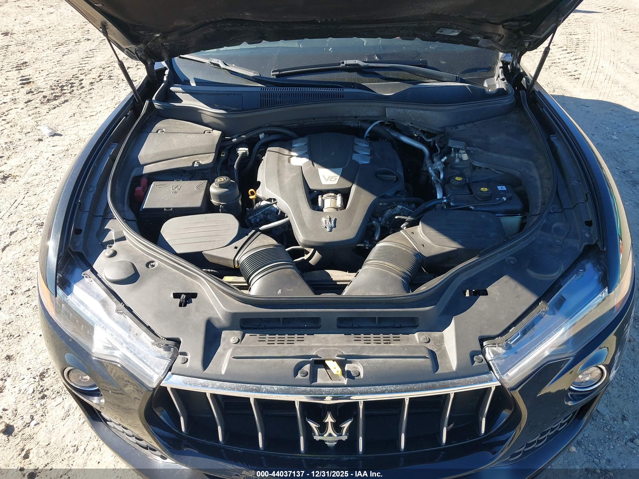 MASERATI LEVANTE image 10