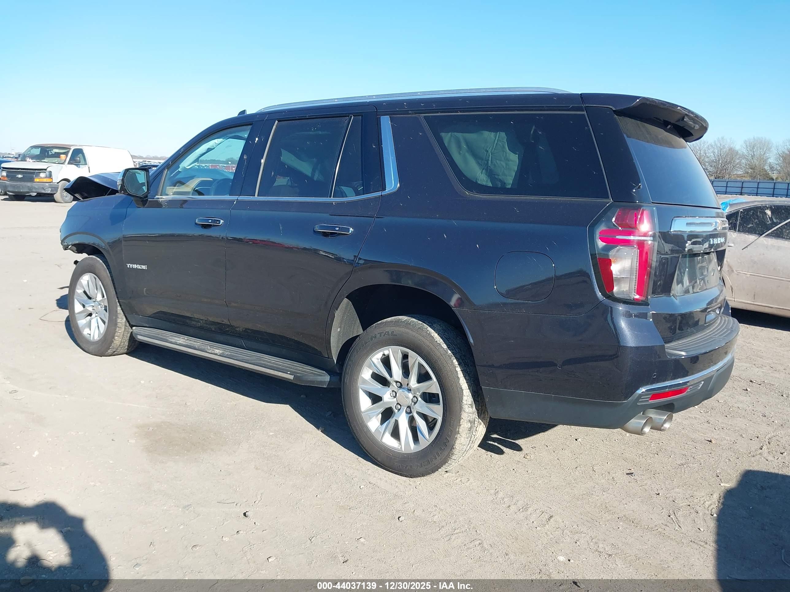 CHEVROLET TAHOE image 3