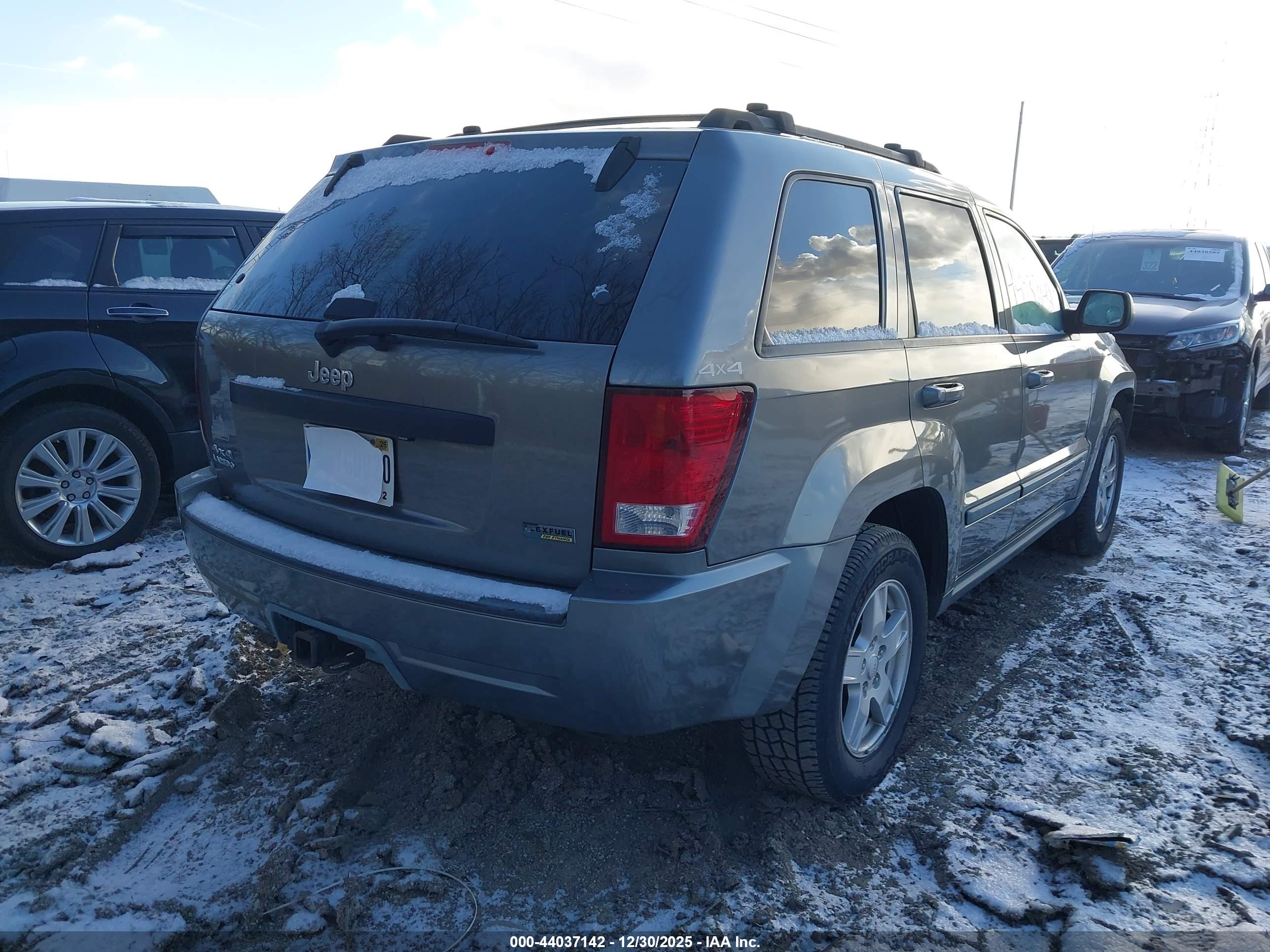 JEEP GRAND image 4