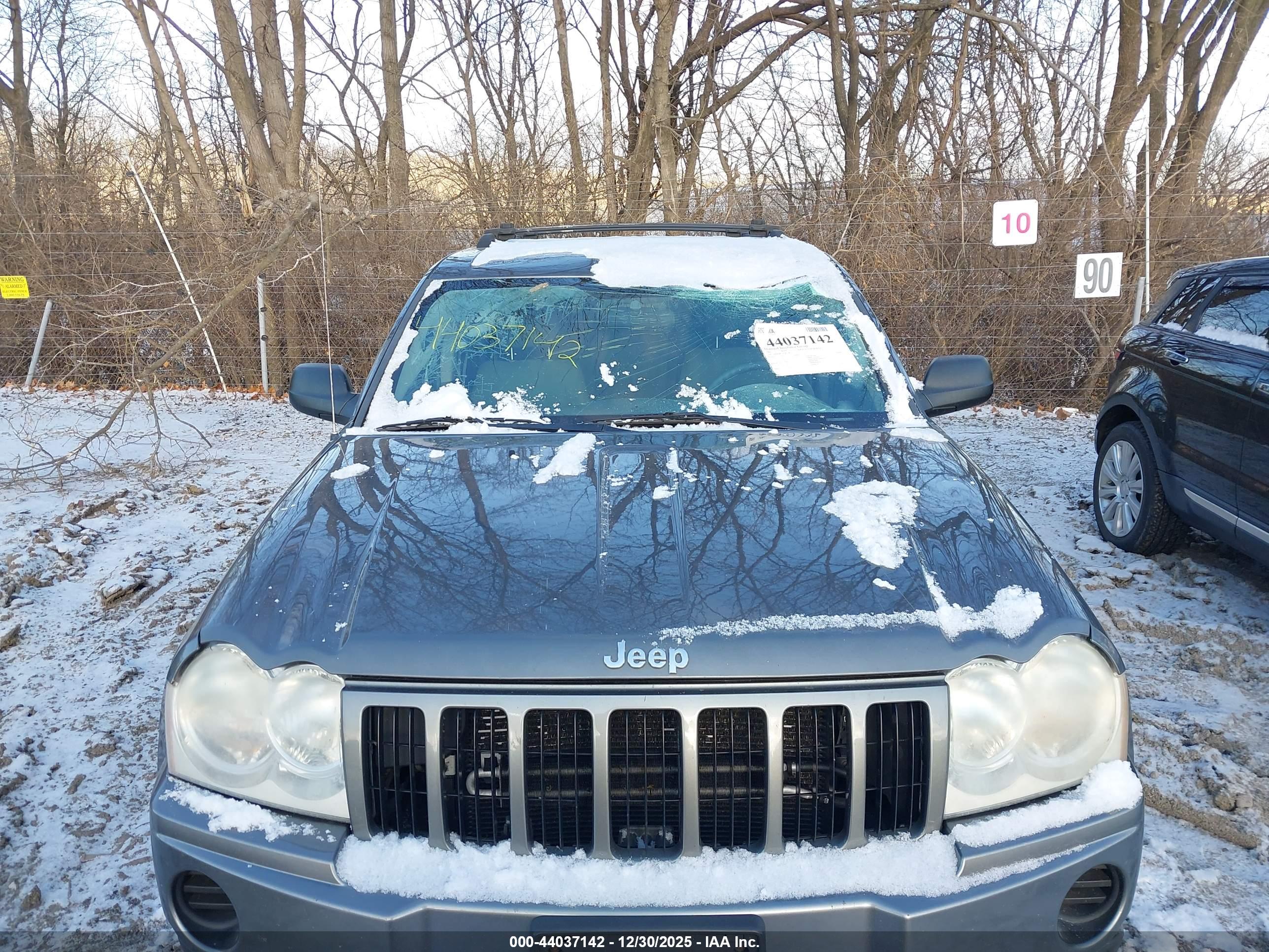 JEEP GRAND image 6