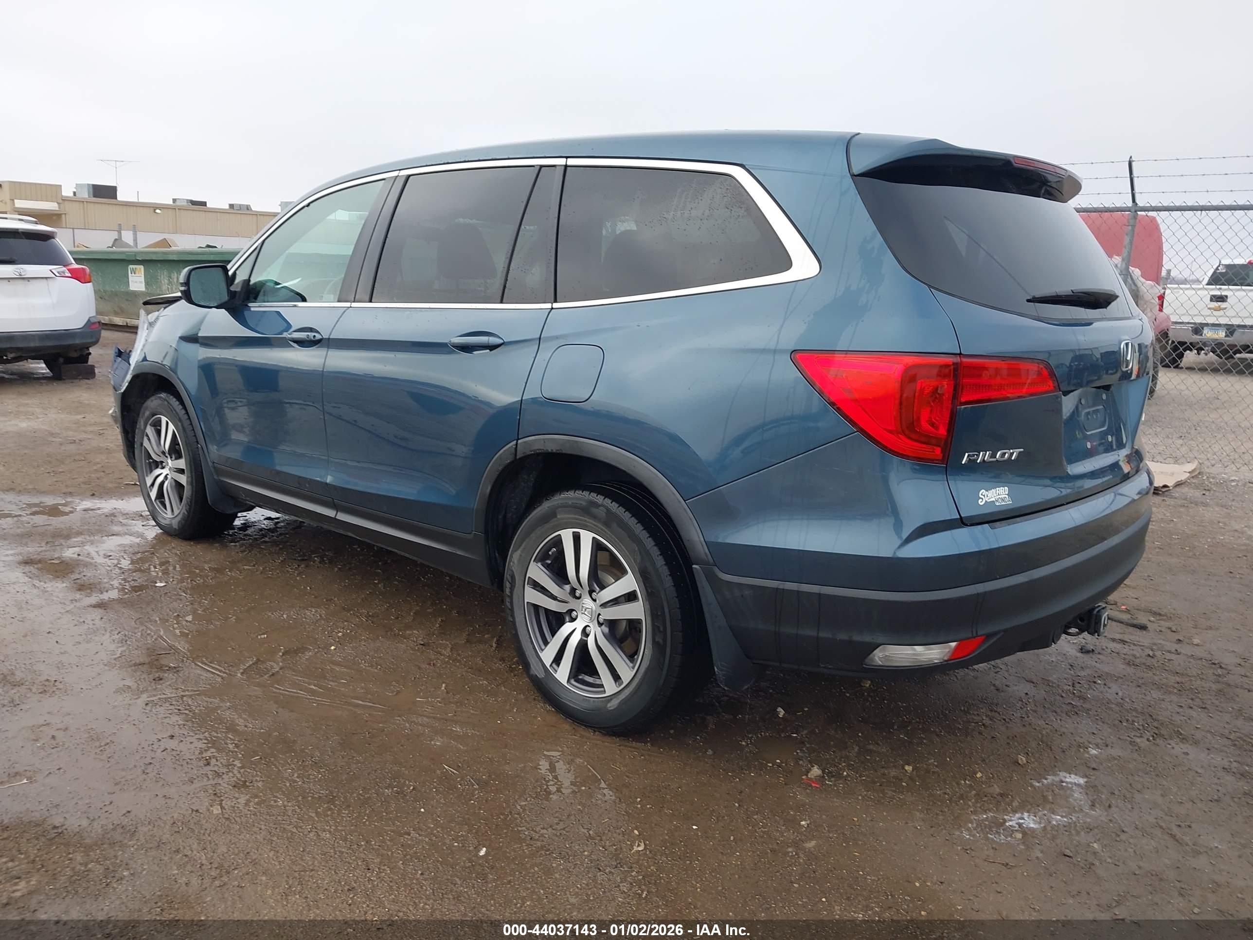 HONDA PILOT image 3