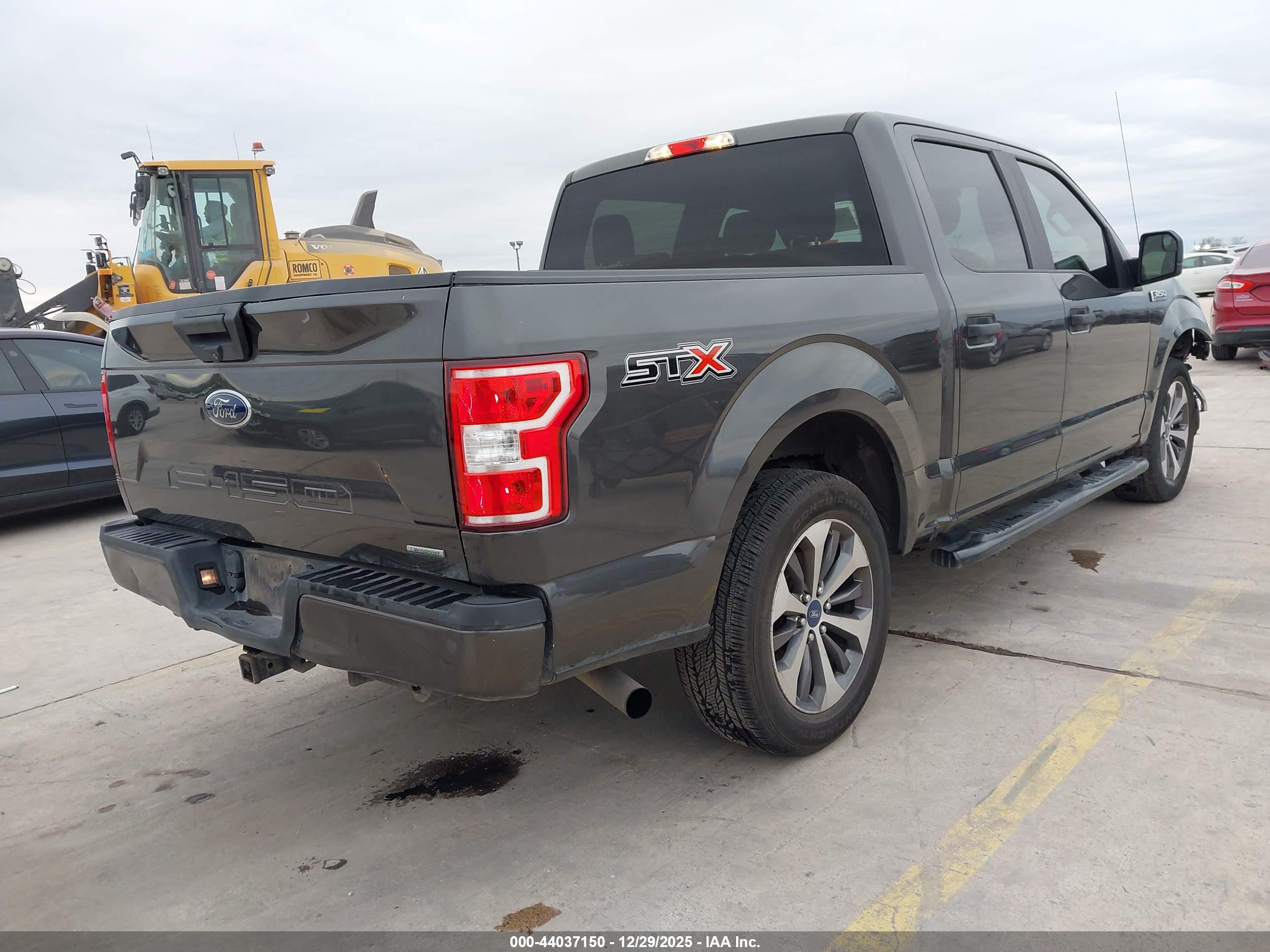 FORD F-150 image 4