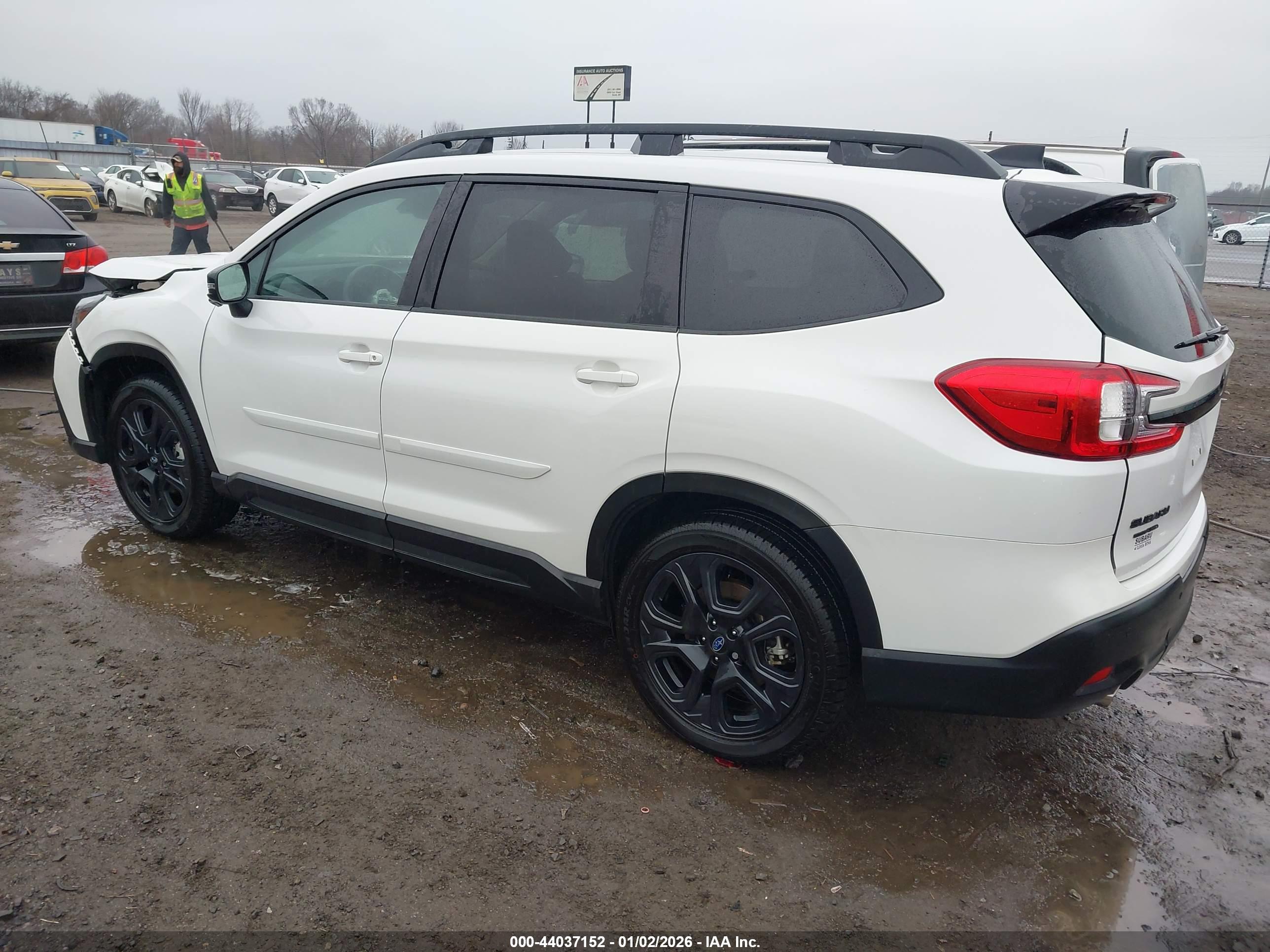 SUBARU ASCENT image 3