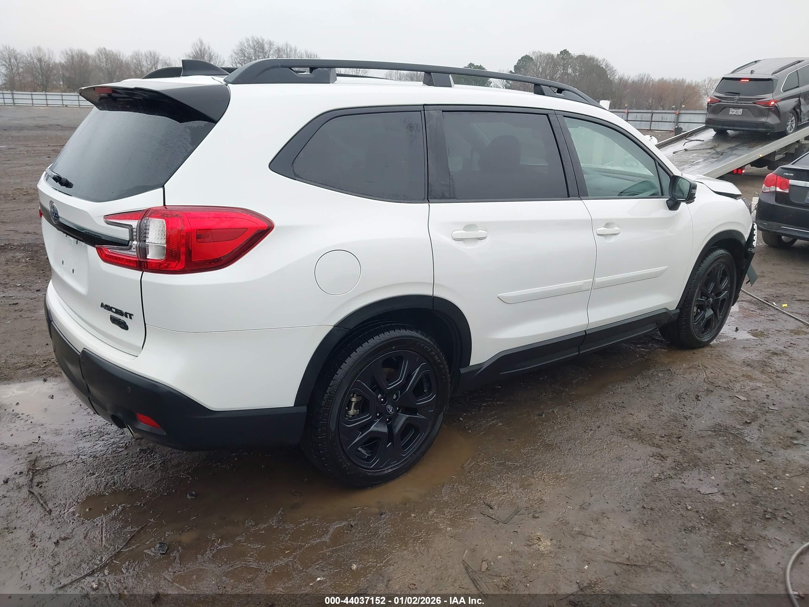 SUBARU ASCENT image 4