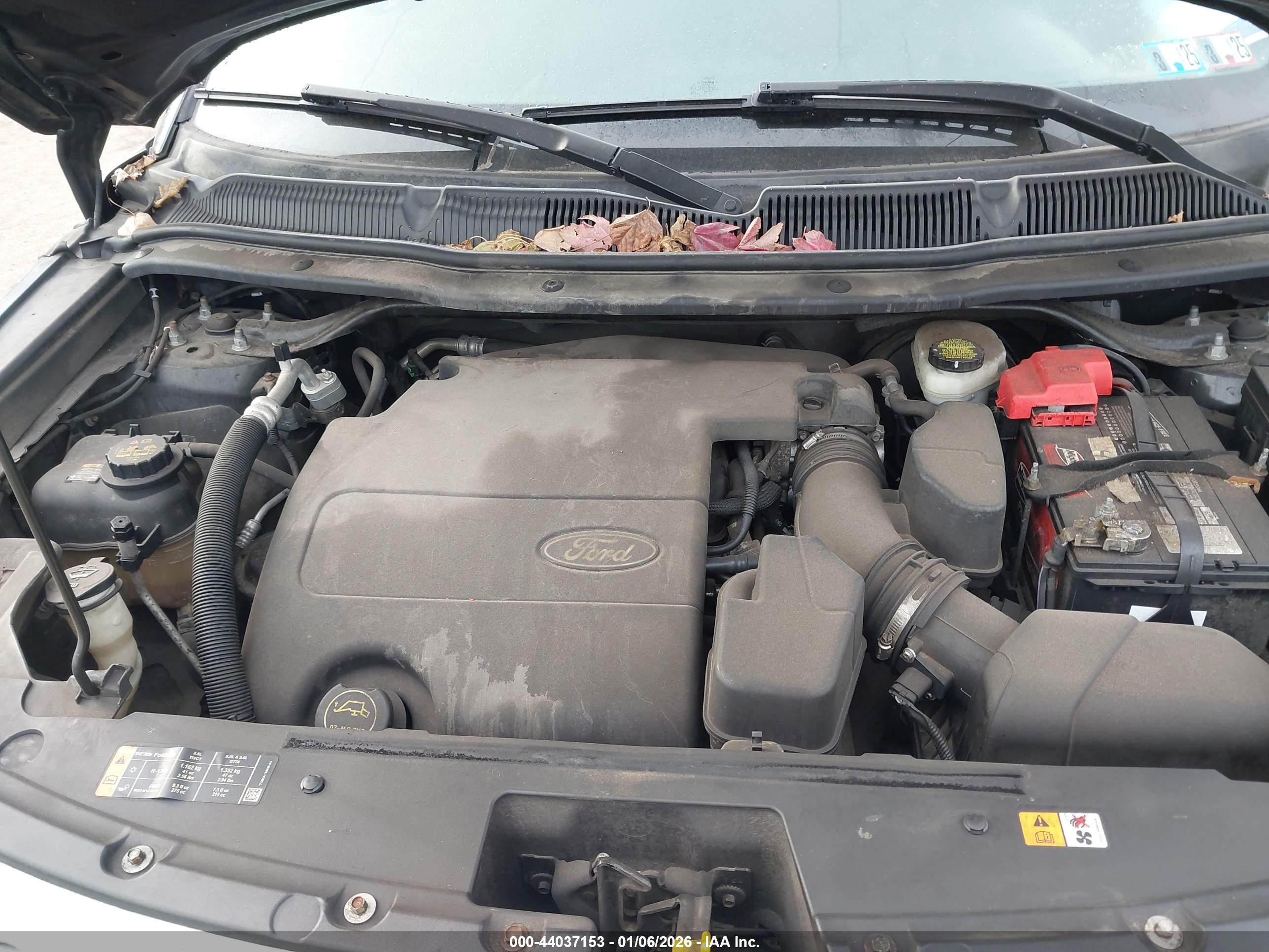 FORD EXPLORER image 10