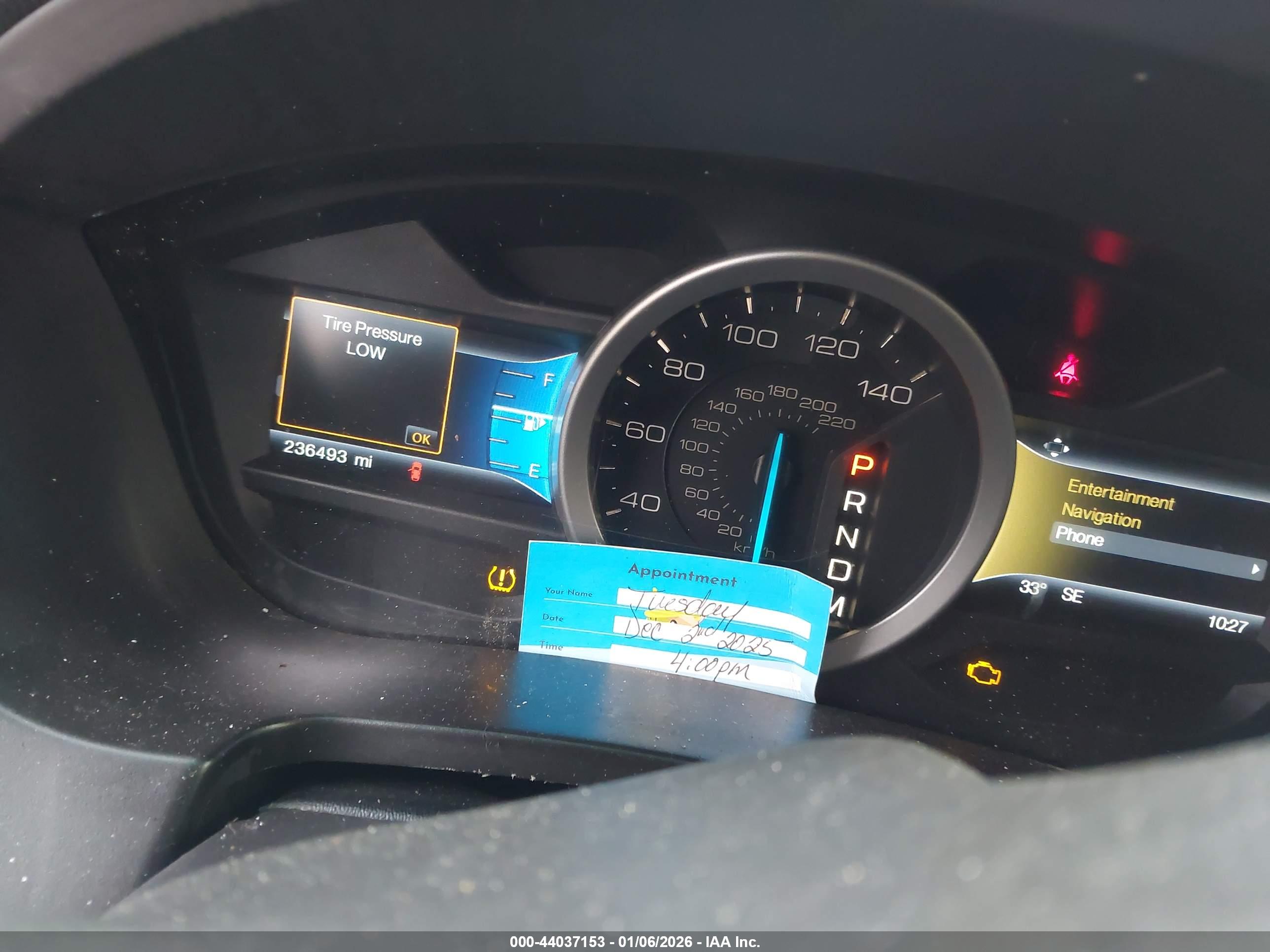 FORD EXPLORER image 7