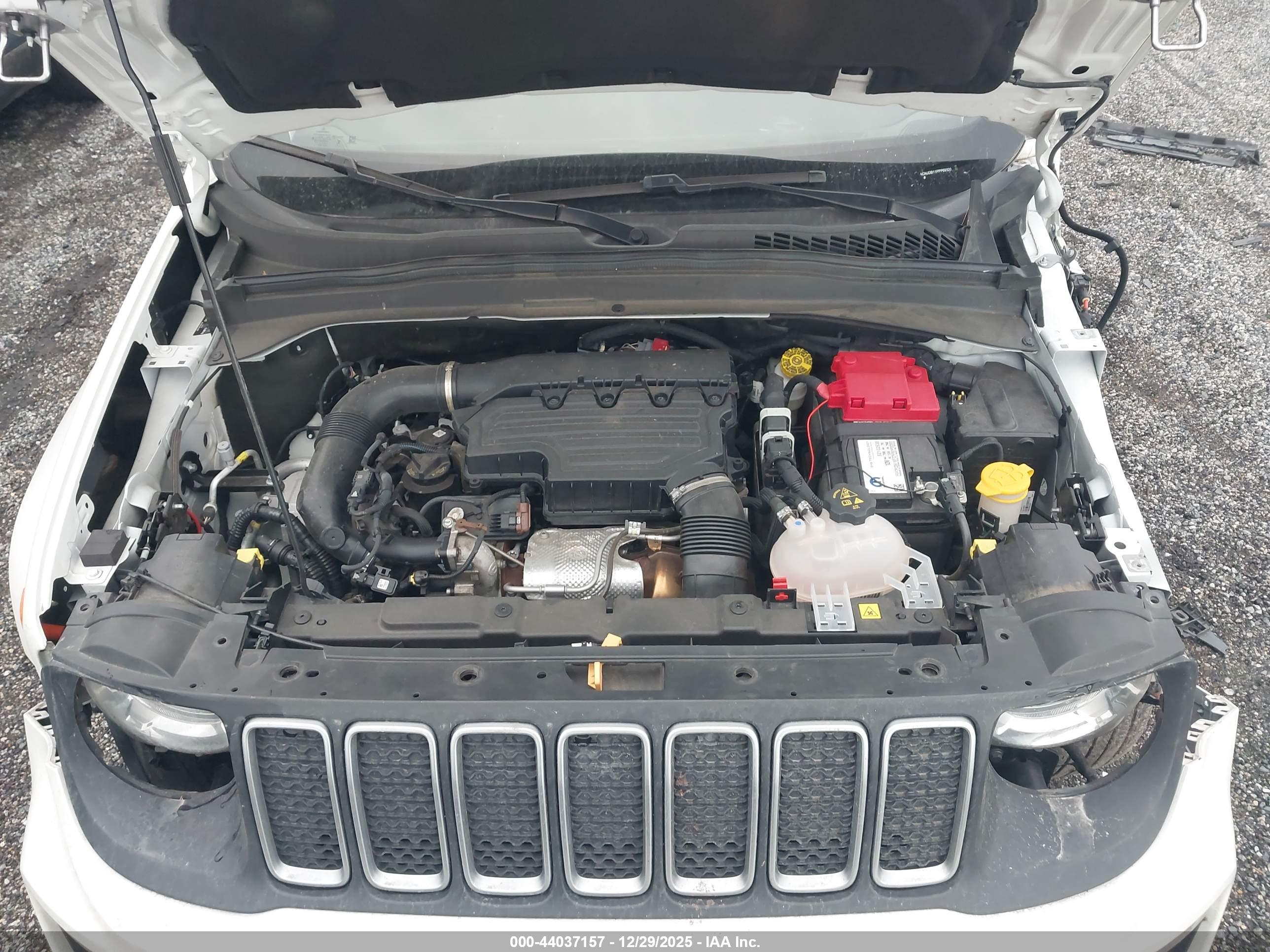 JEEP RENEGADE image 10