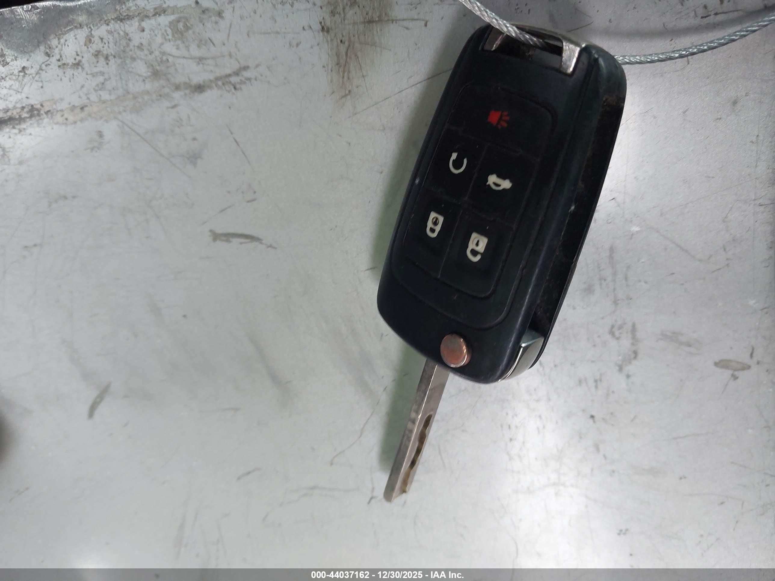 CHEVROLET EQUINOX image 11