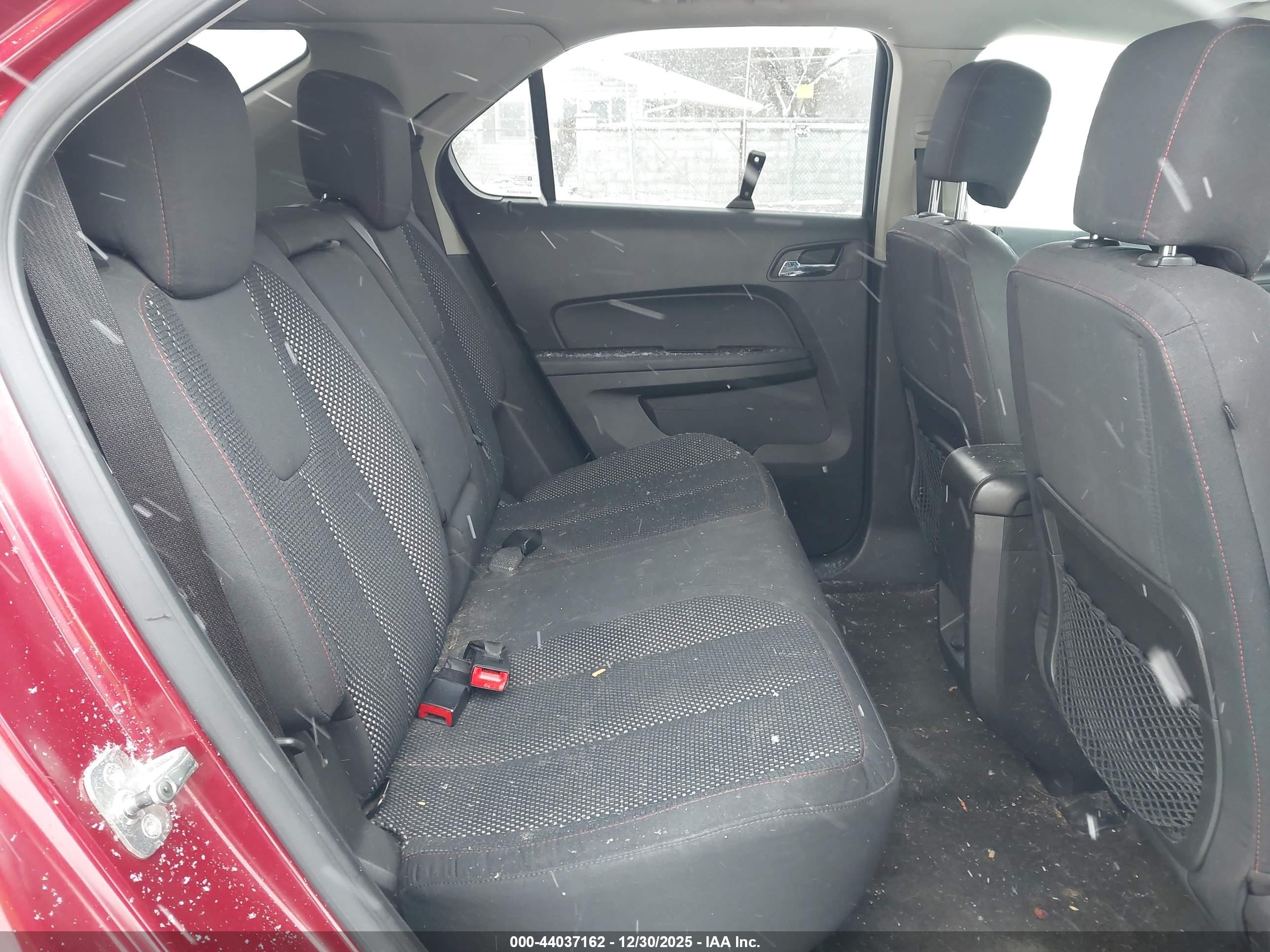 CHEVROLET EQUINOX image 8