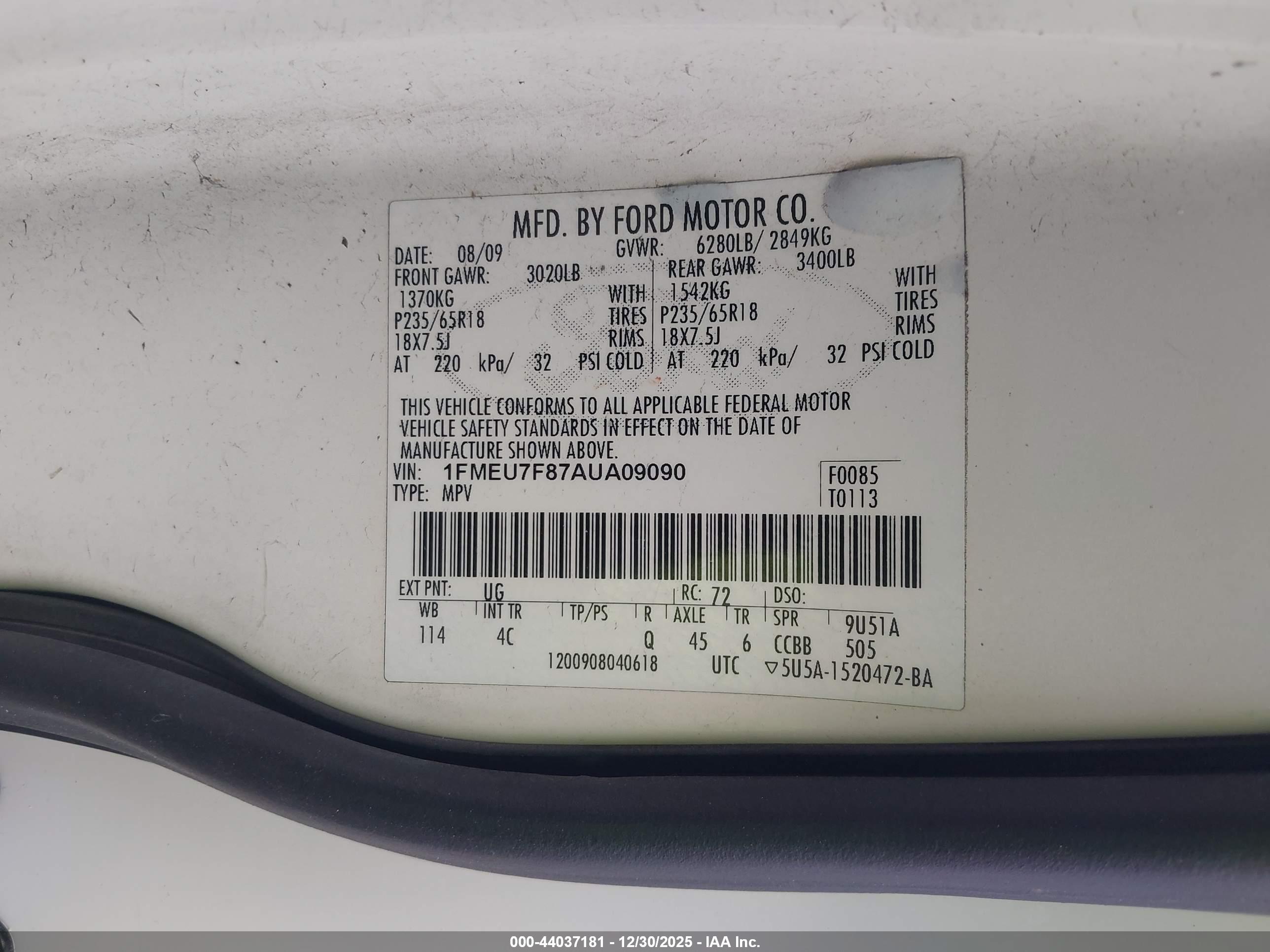 FORD EXPLORER image 9