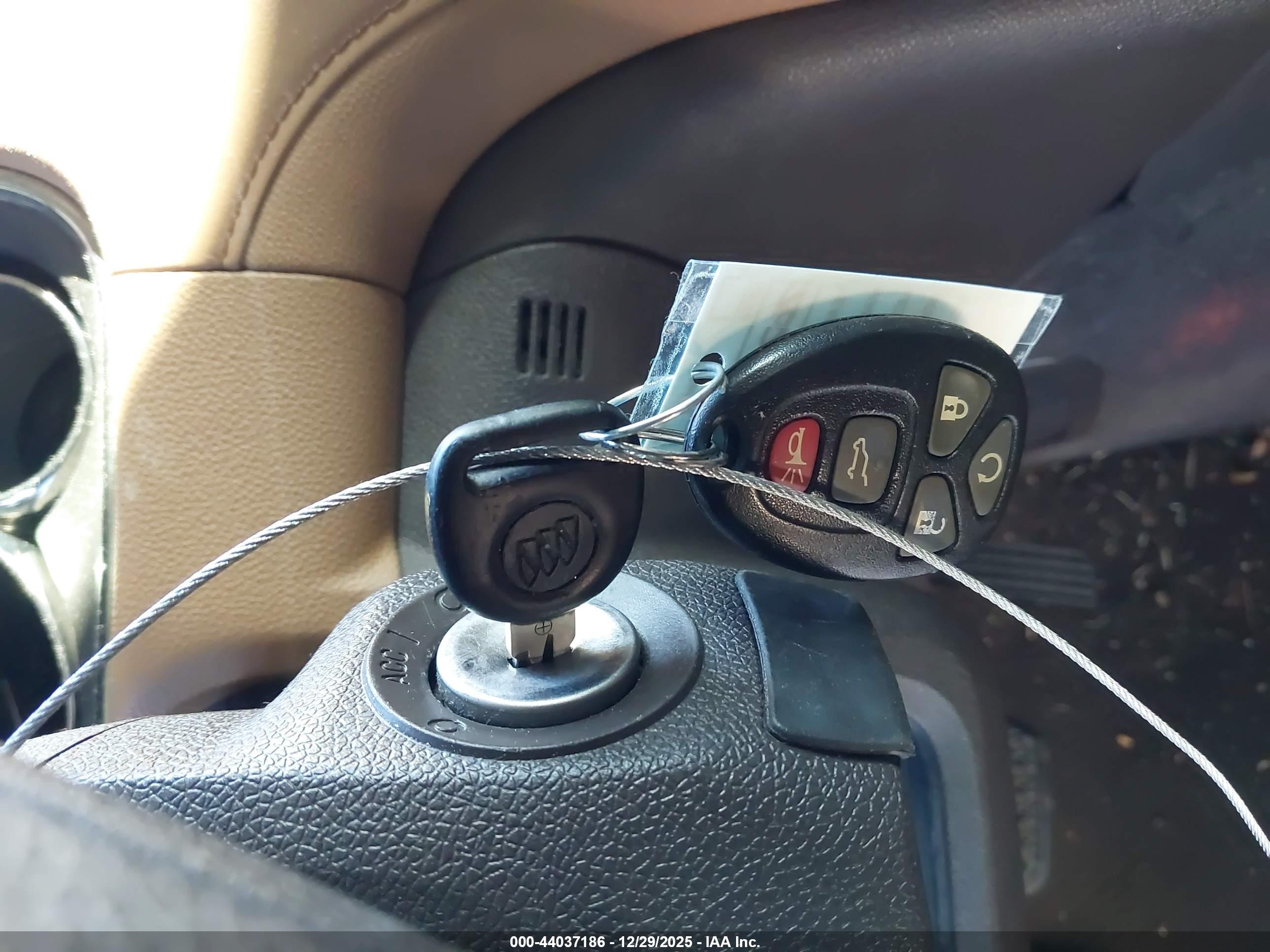BUICK ENCLAVE image 11