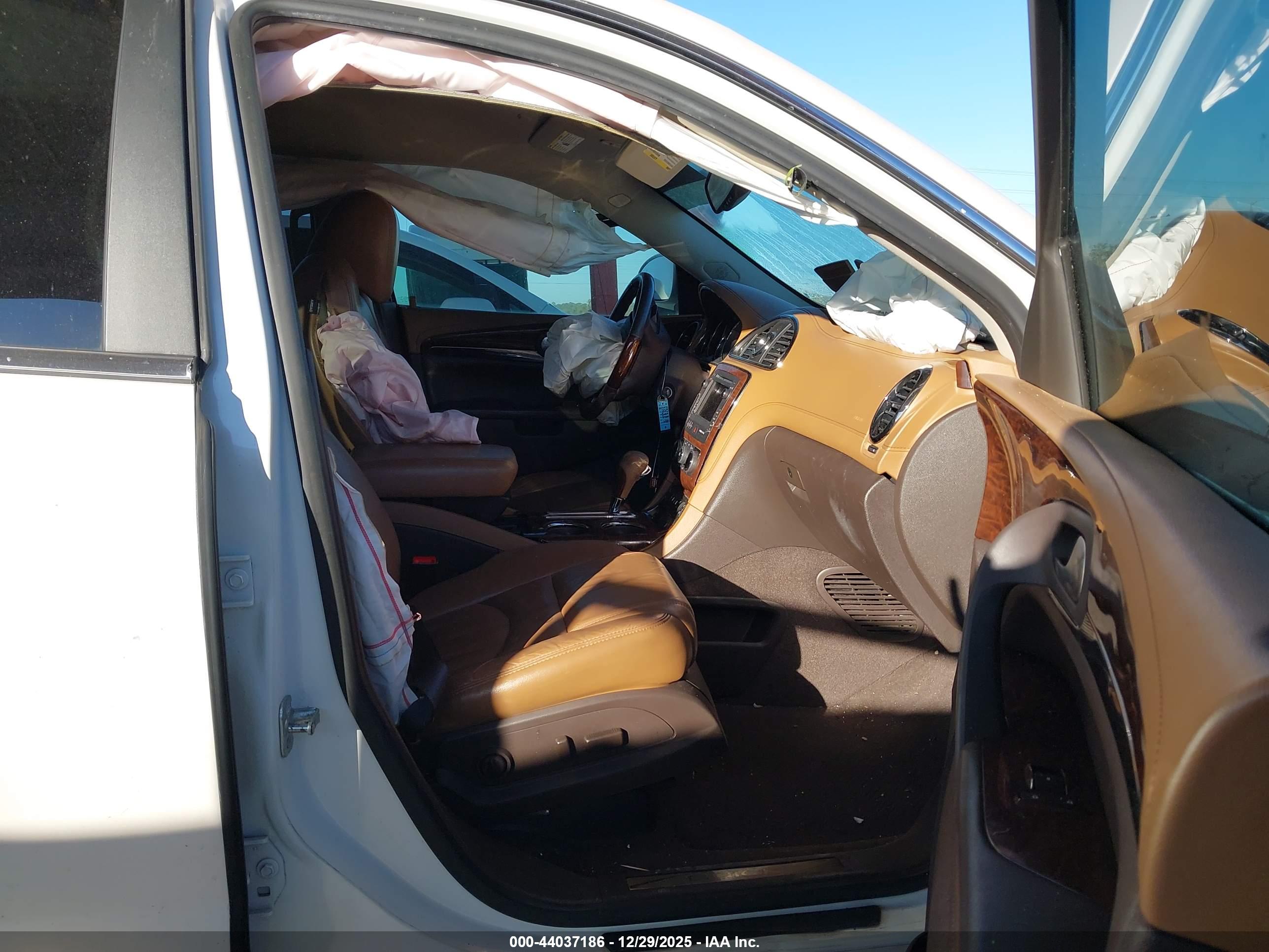 BUICK ENCLAVE image 5