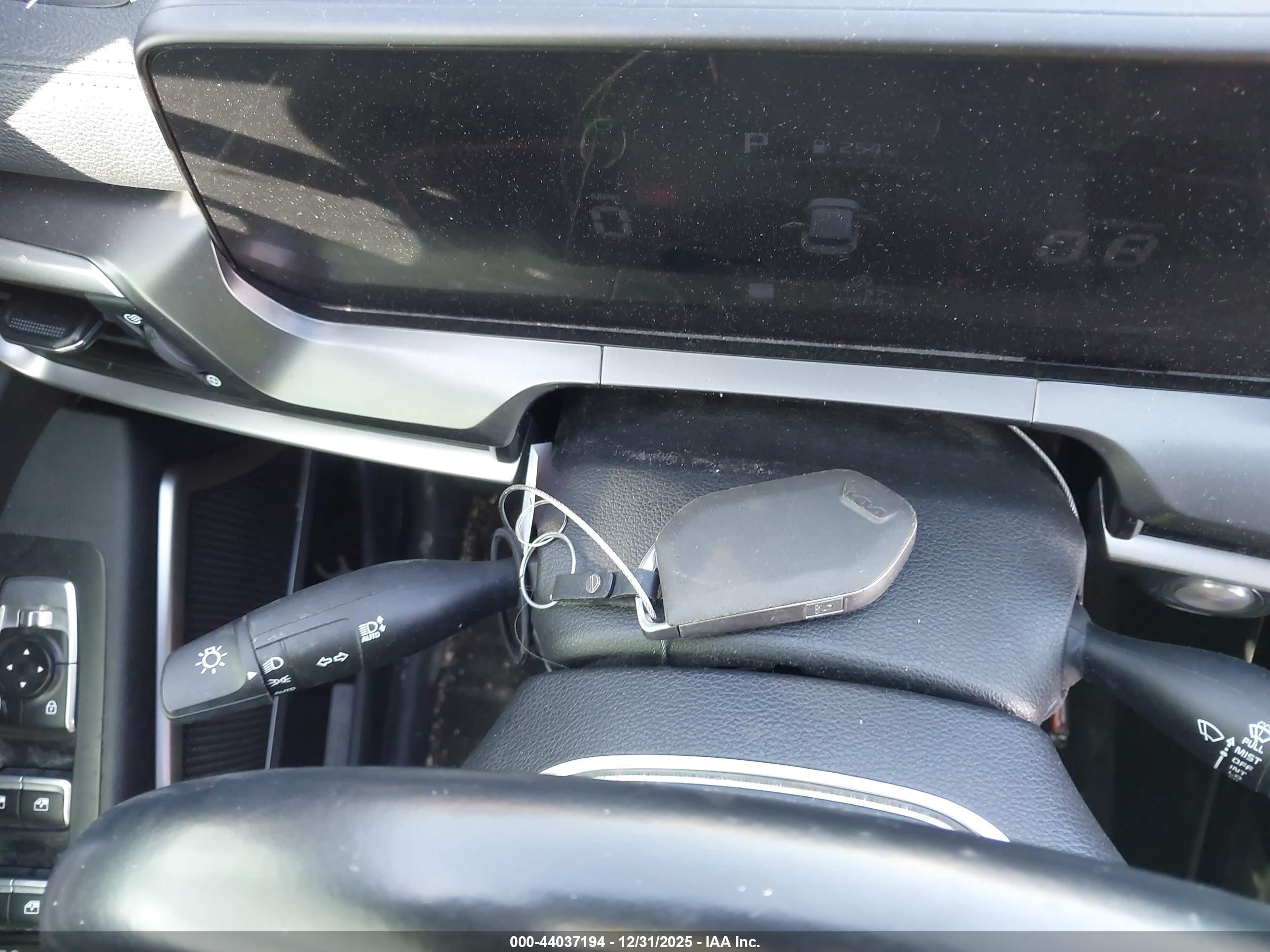 KIA TELLURIDE image 11